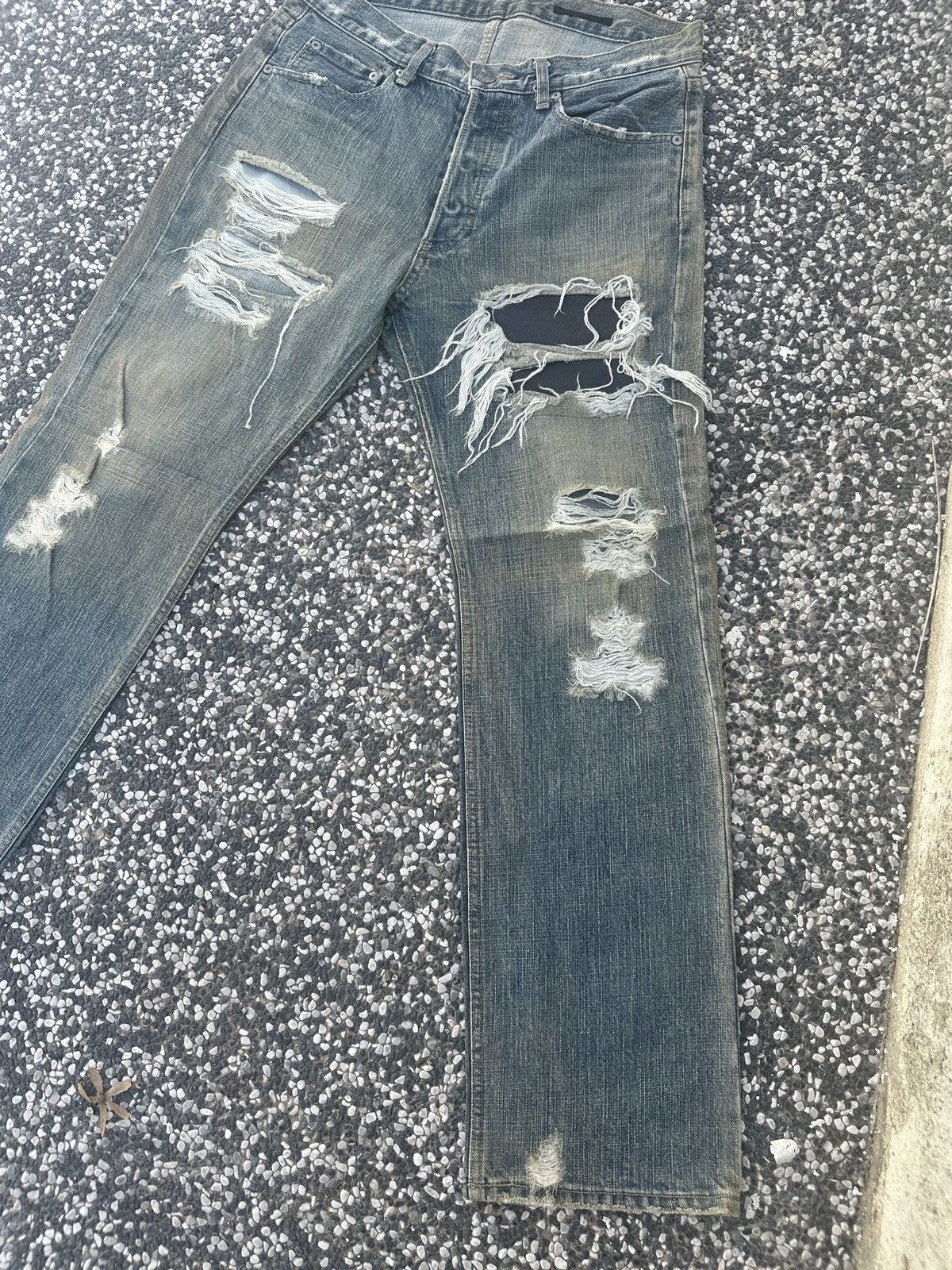 The Viridi-anne Distressed The Viridi-Anne x Monochrome Denim Jeans Size US 33 - 3 Thumbnail