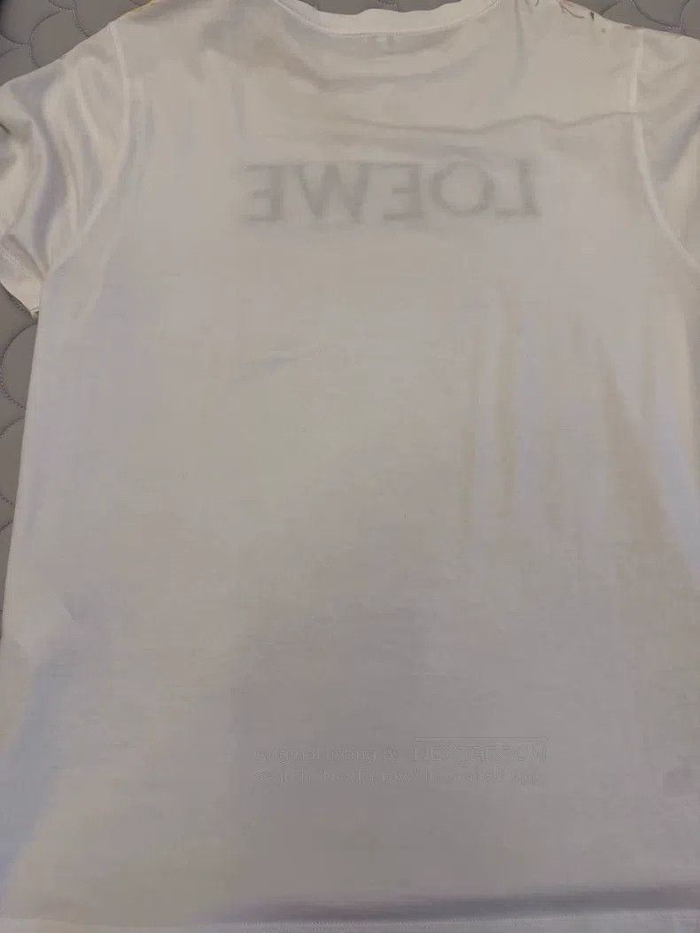 Loewe Loewe White short-sleeve T-shirt with large logo design an Size S / US 4 / IT 40 - 5 Thumbnail