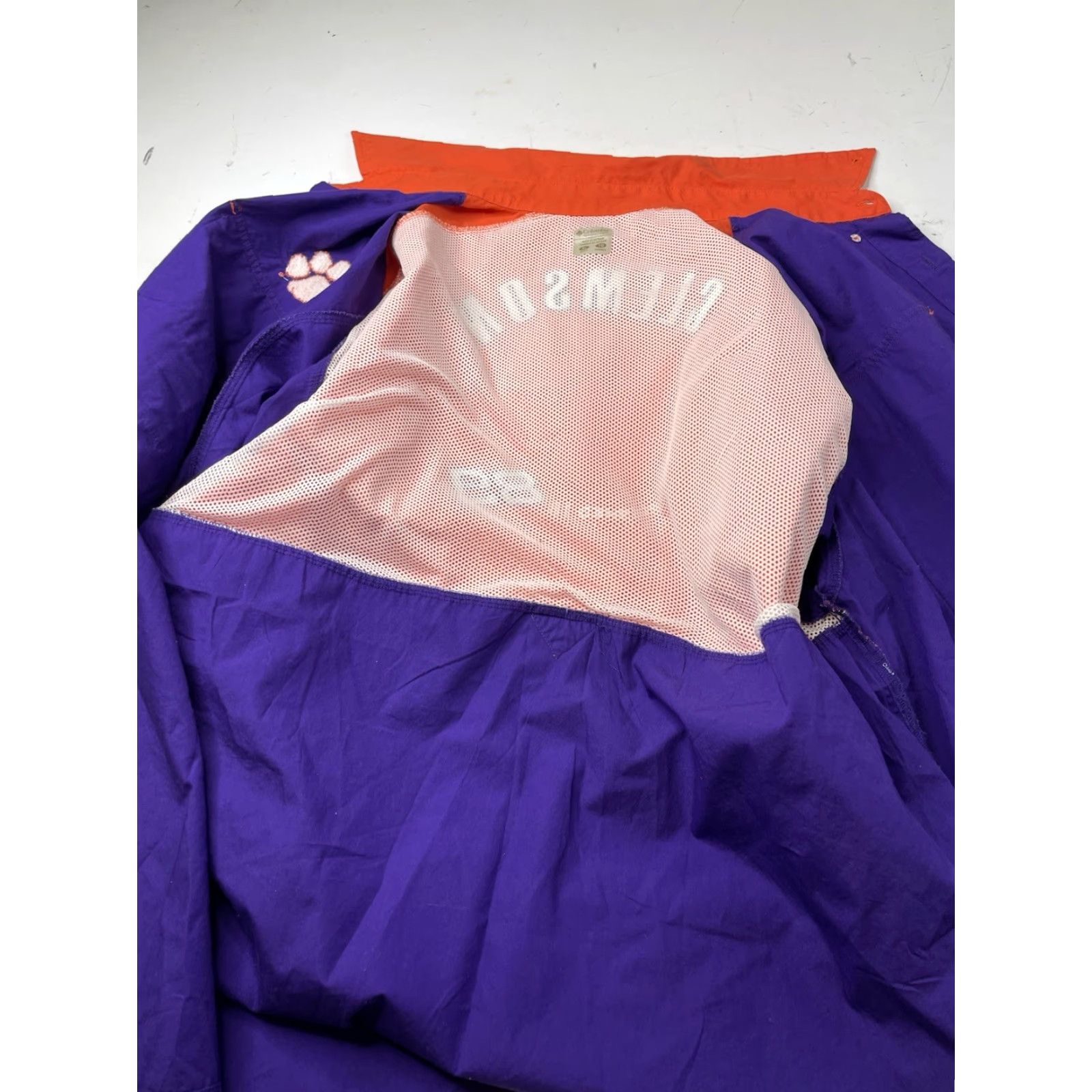 NCAA Columbia Shirt Mens XL Orange Purple Clemson Tigers Button Up NCAA vented Breathable Pockets Embroidered Multicolor Casual Sports University 90s? Size US XL / EU 56 / 4 - 3 Thumbnail