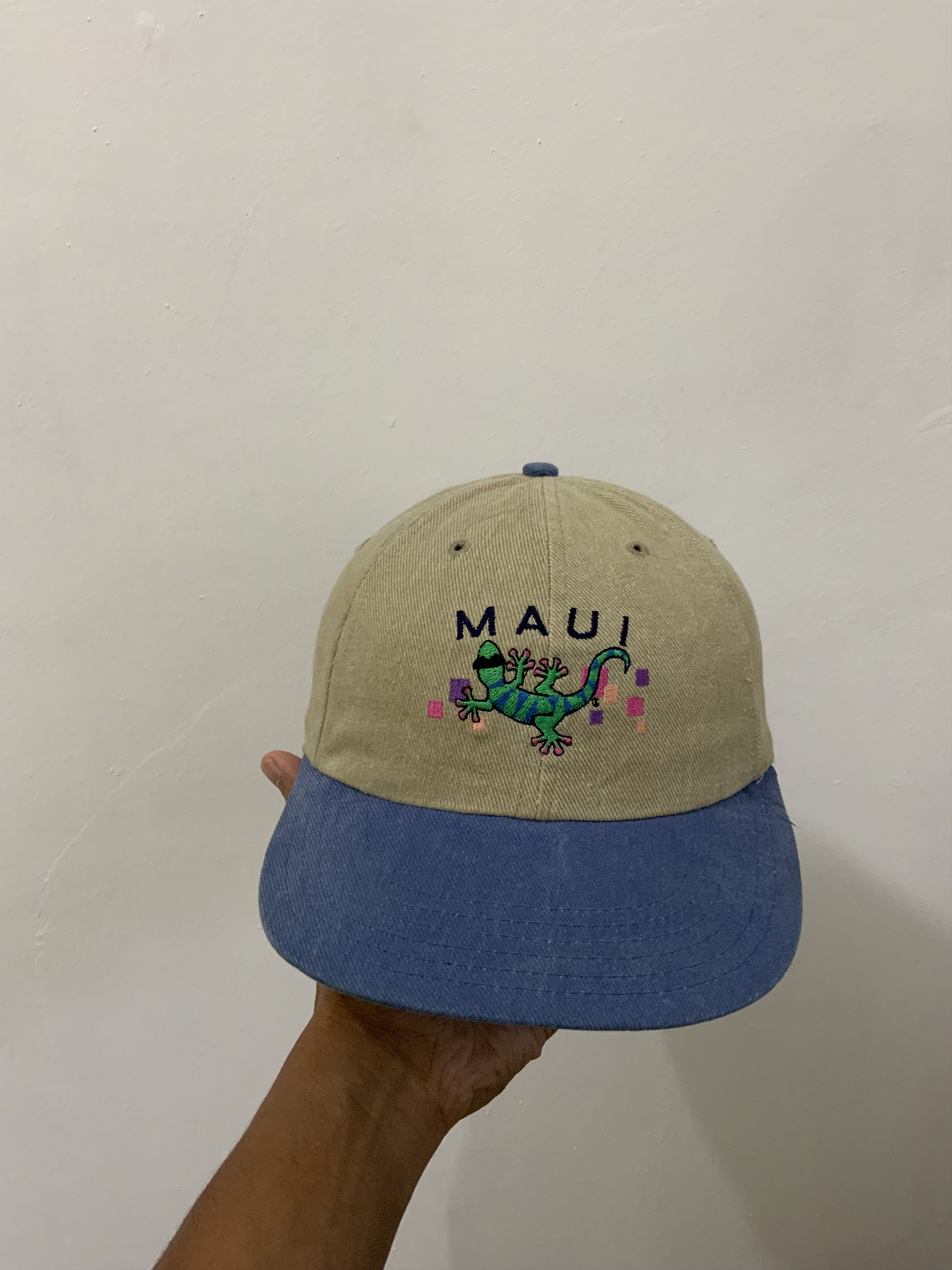 Vintage Maui Streetwear Denim Embroidery Hat Cap Size ONE SIZE - 1 Thumbnail