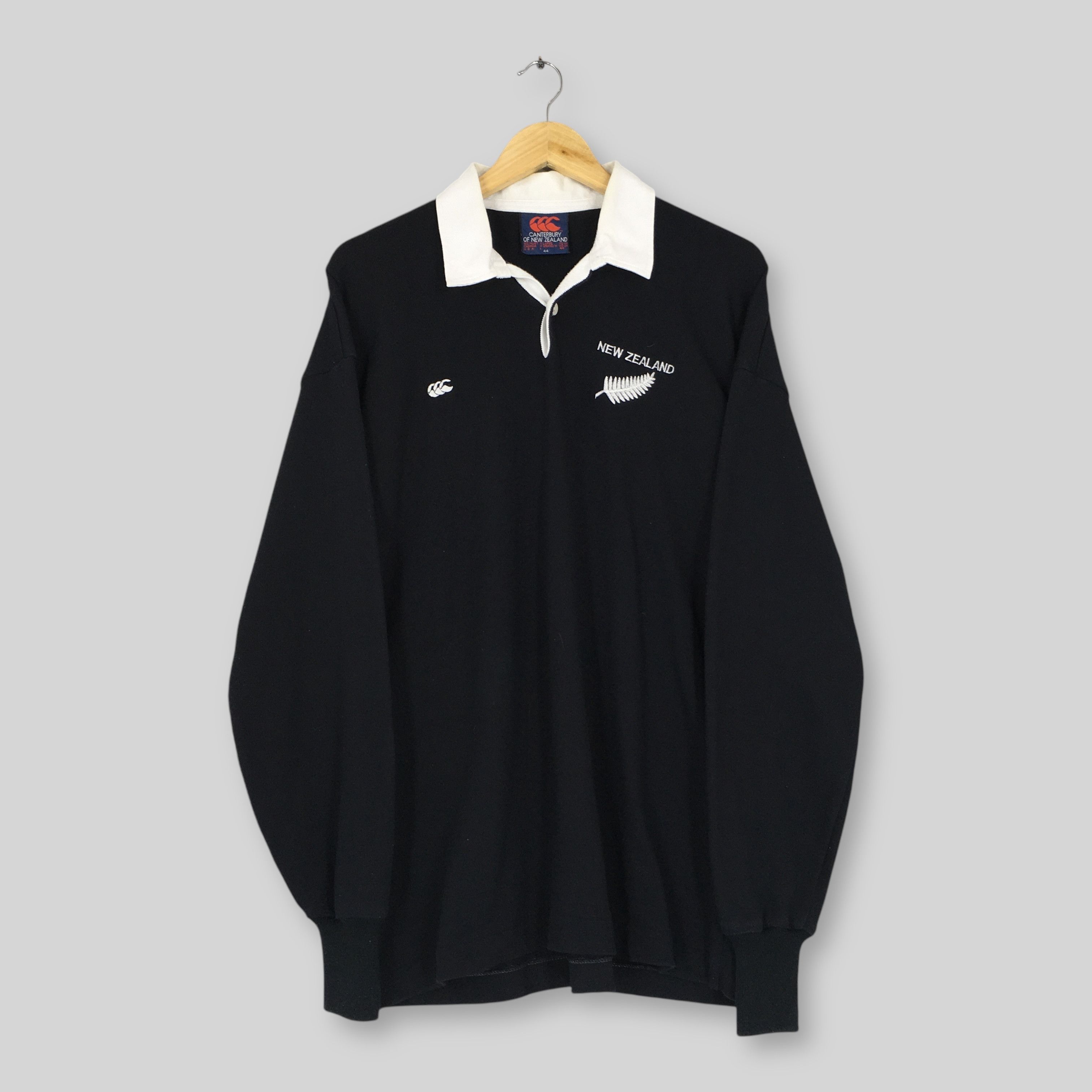 Canterbury of New Zealand Vintage Canterbury Of New Zealand All Blacks Rugby Shirt XL Size US XL / EU 56 / 4 - 1 Thumbnail