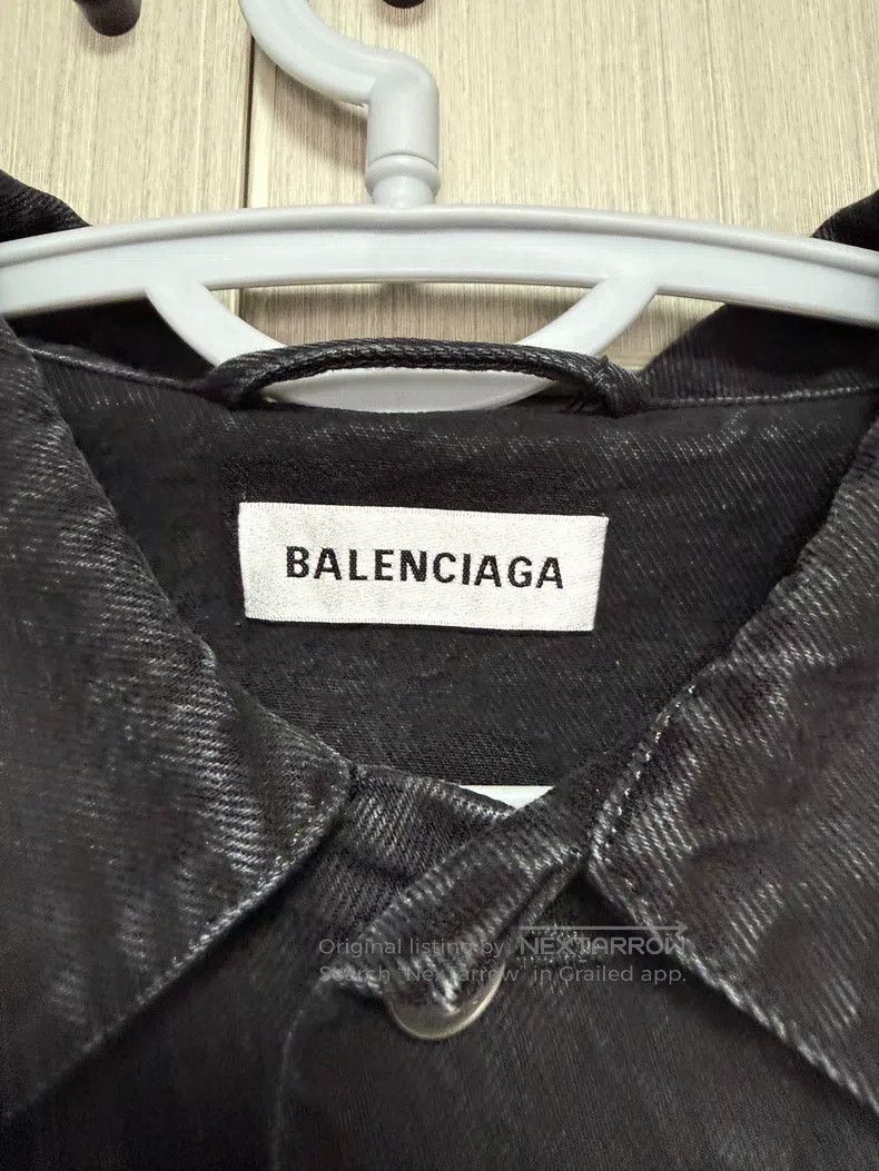 Balenciaga Balenciaga Crystal embellished denim jacket Size XXS / US 00 / IT 34 - 3 Thumbnail