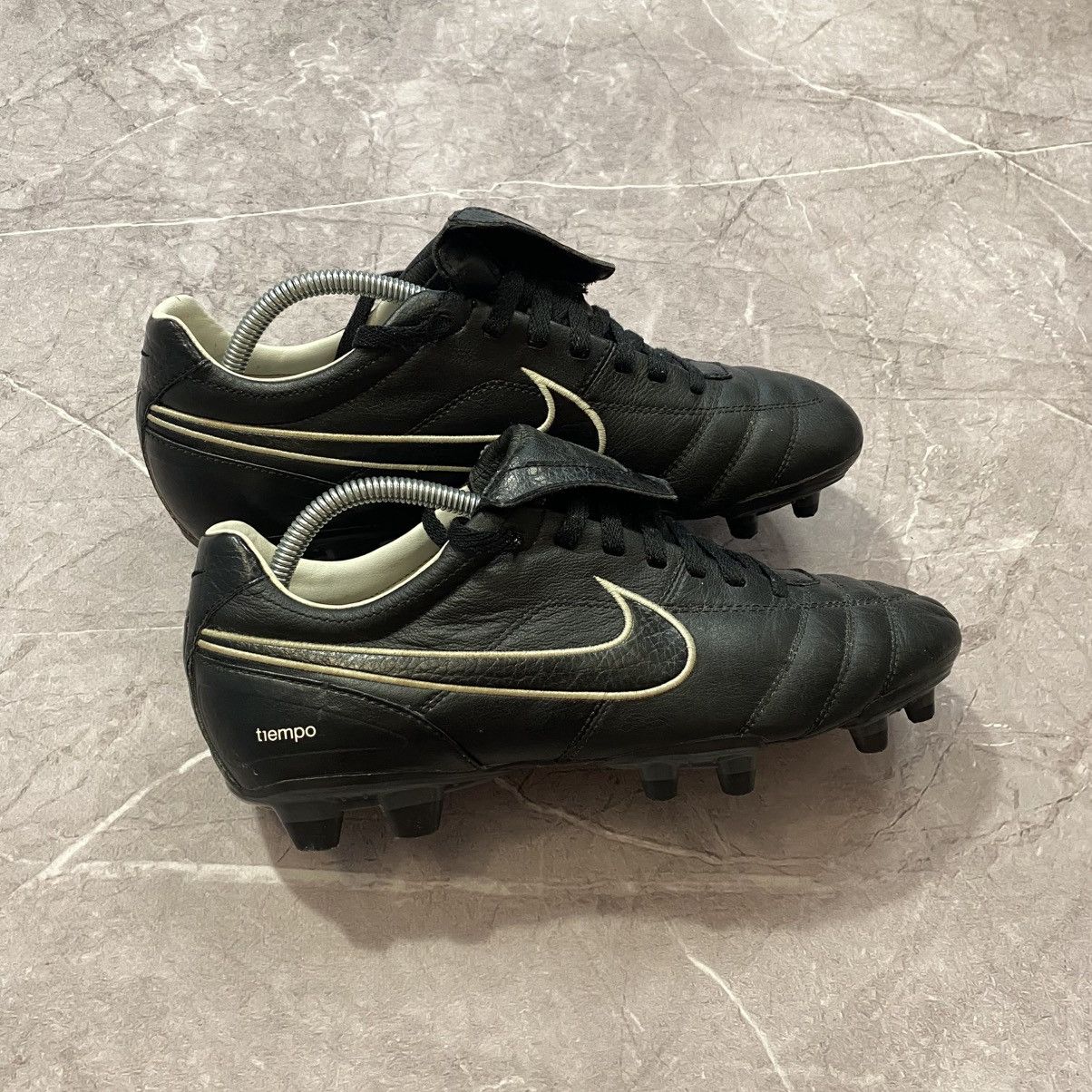 Nike VINTAGE NIKE TIEMPO MYSTIC II FG R10 FOOTBALL BOOTS Size US 10.5 / EU 43-44 - 1 Thumbnail