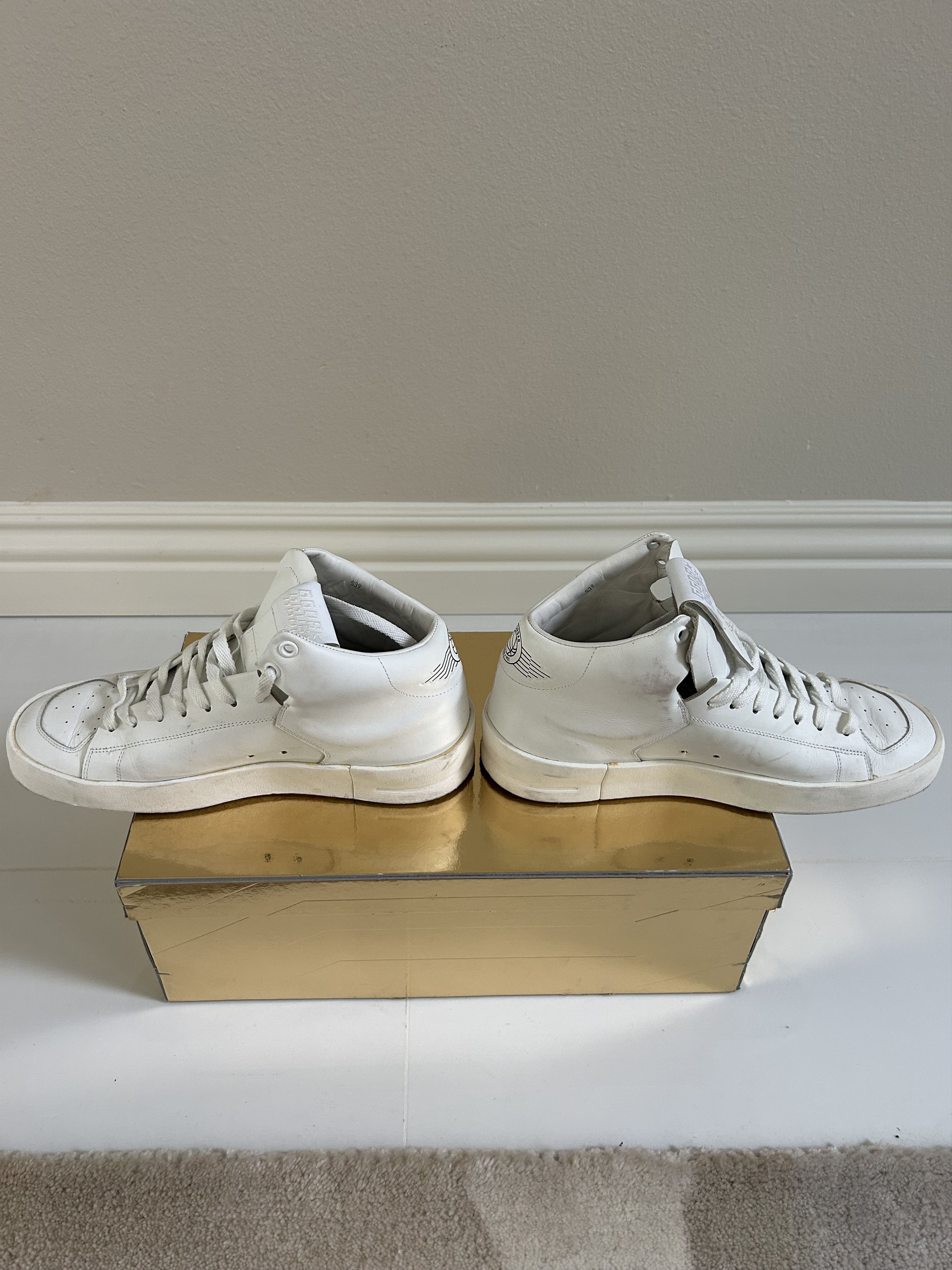Golden Goose Golden Goose white Stardan mid top Size US 6 / EU 39 - 6 Thumbnail