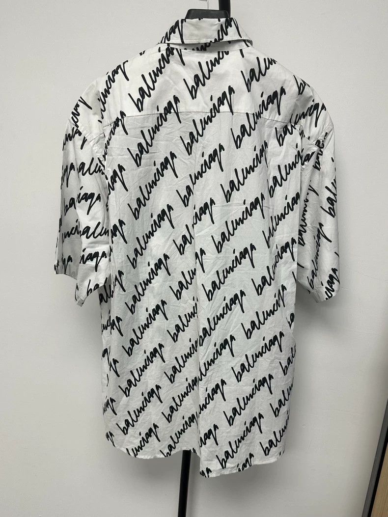 Balenciaga Balenciaga size 39 Full monogram print lapel single breaste Size US M / EU 48-50 / 2 - 2 Thumbnail