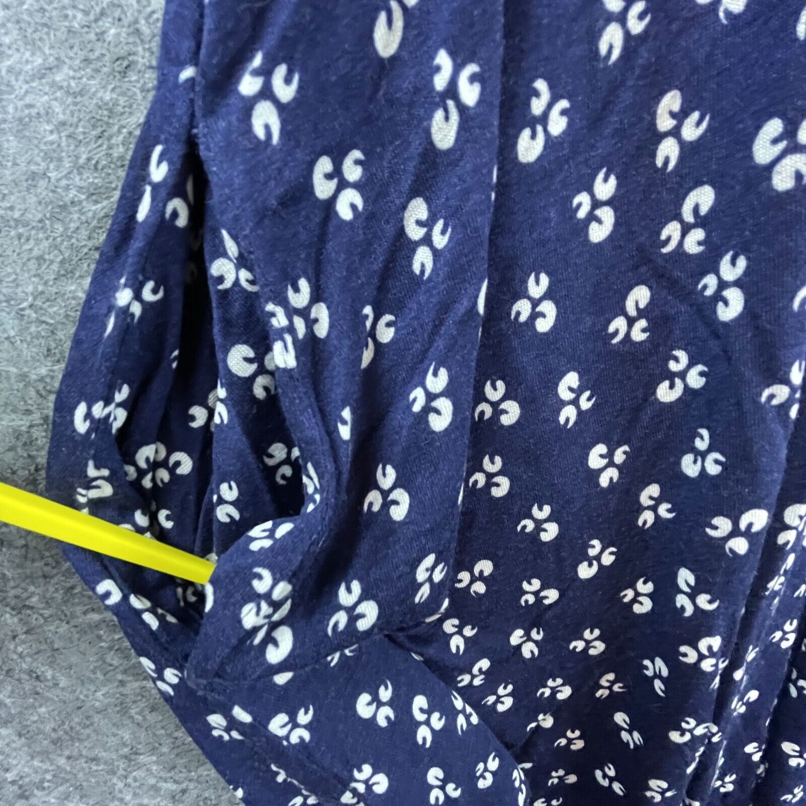 Urban Outfitters Urban Outfitters Dress S Navy Lightweight Simple Minimalist Size S / US 4 / IT 40 - 4 Thumbnail