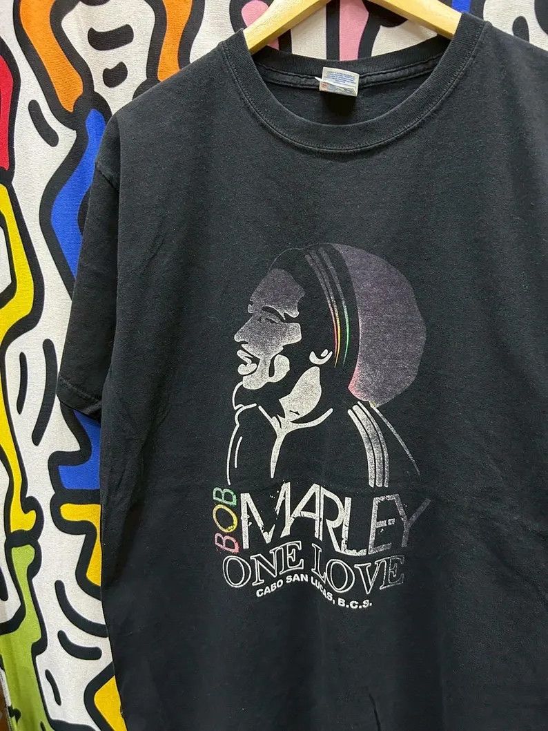 Vintage Vintage 2000s Bob Marley tshirt size L Size US L / EU 52-54 / 3 - 1 Thumbnail