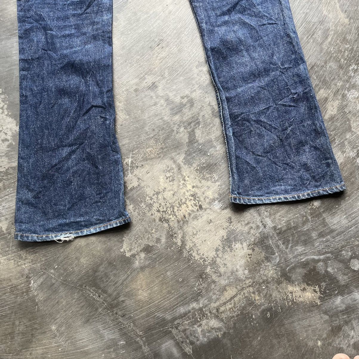 Hysteric Glamour × Japanese Brand 2000s hysterics hysterics glamour bootcut flare distressed Size 29" - 18 Thumbnail