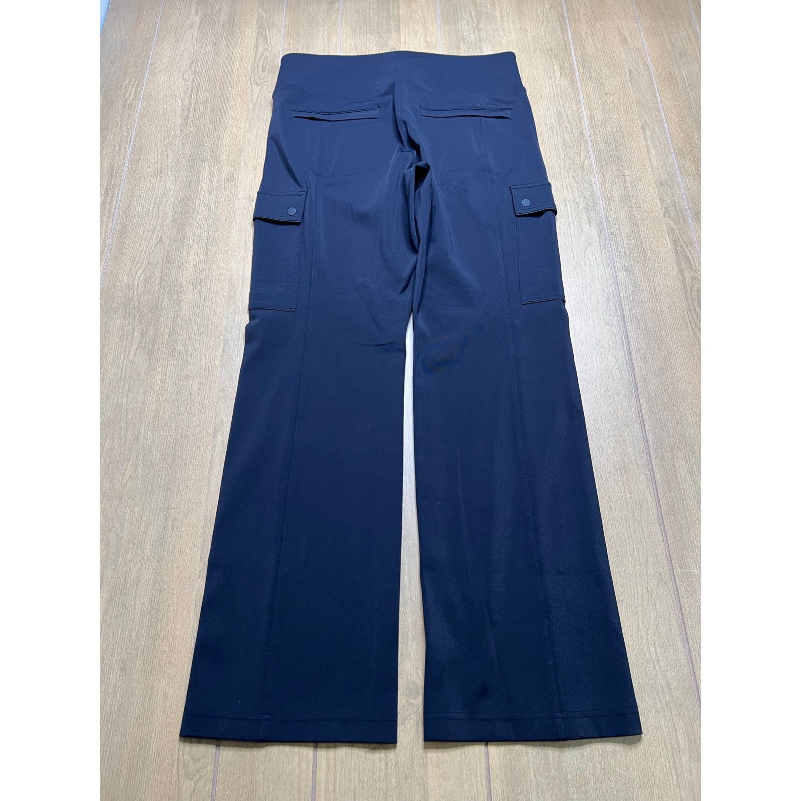 Athleta Athleta Delancey Straight Cargo Pants Womens Large Black Size 31" - 2 Thumbnail