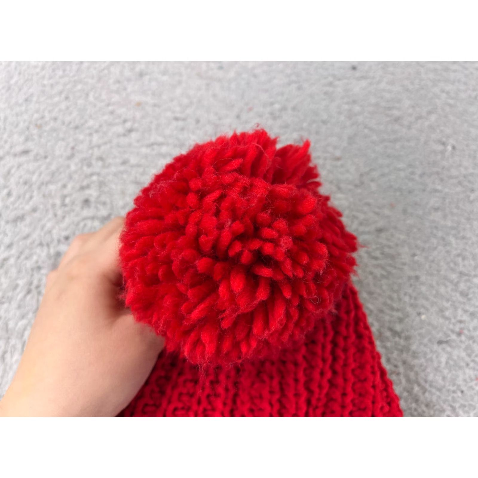 Abercrombie & Fitch VINTAGE Abercrombie & Fitch Beanie Toque Womens OS Red Knit Wool Poly Est 1892 NY Pom Size ONE SIZE - 3 Thumbnail