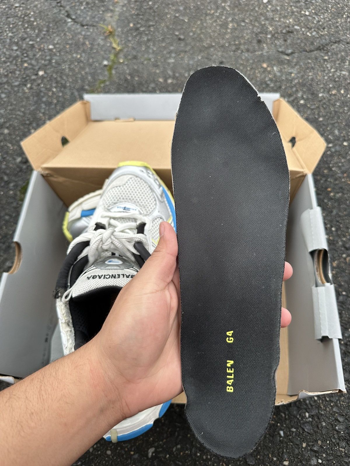 Balenciaga Balenciaga Runner Grey/Blue Size US 12 / EU 45 - 7 Thumbnail