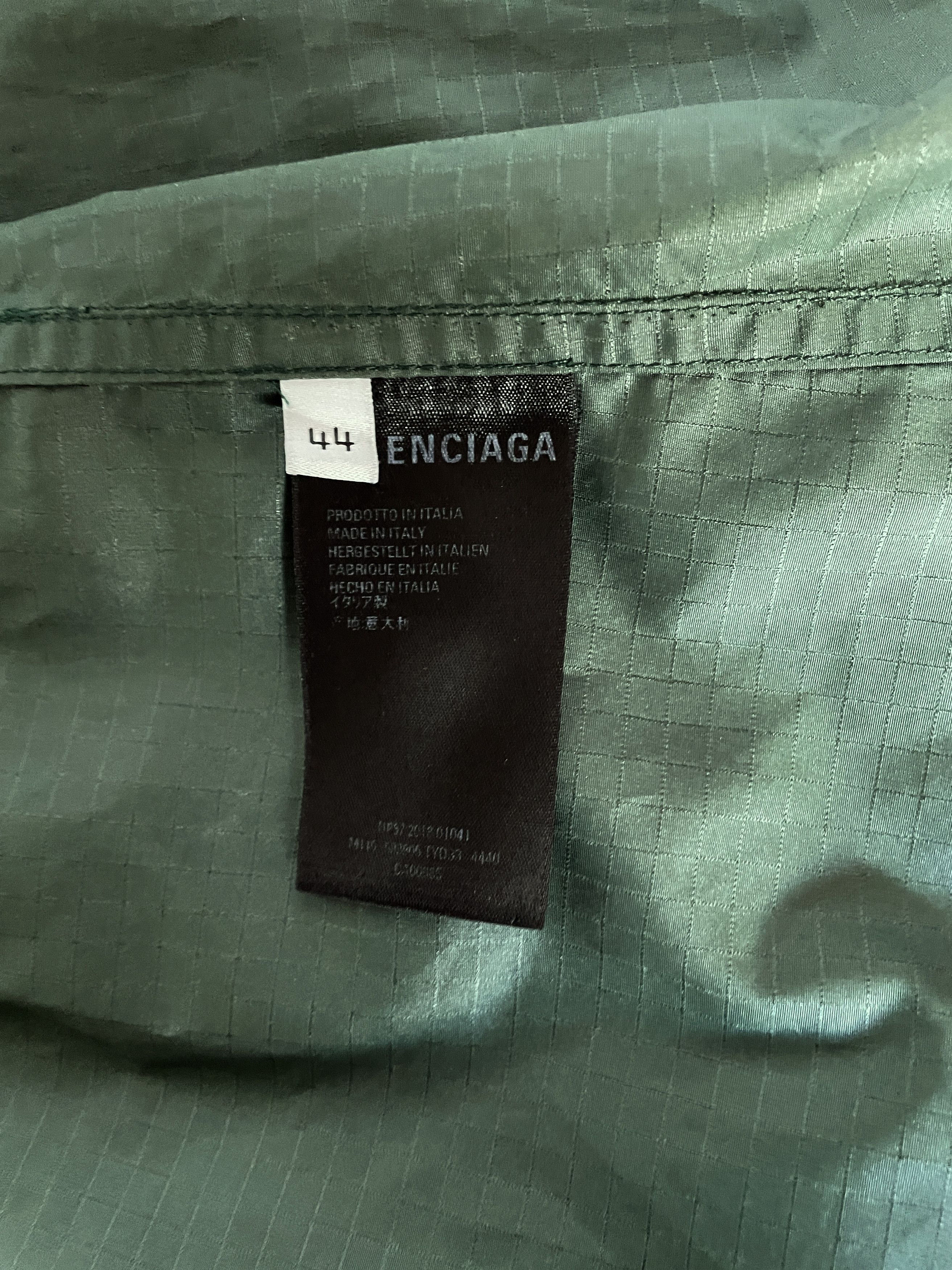 Balenciaga Balenciaga Green raincoat Size US S / EU 44-46 / 1 - 3 Thumbnail