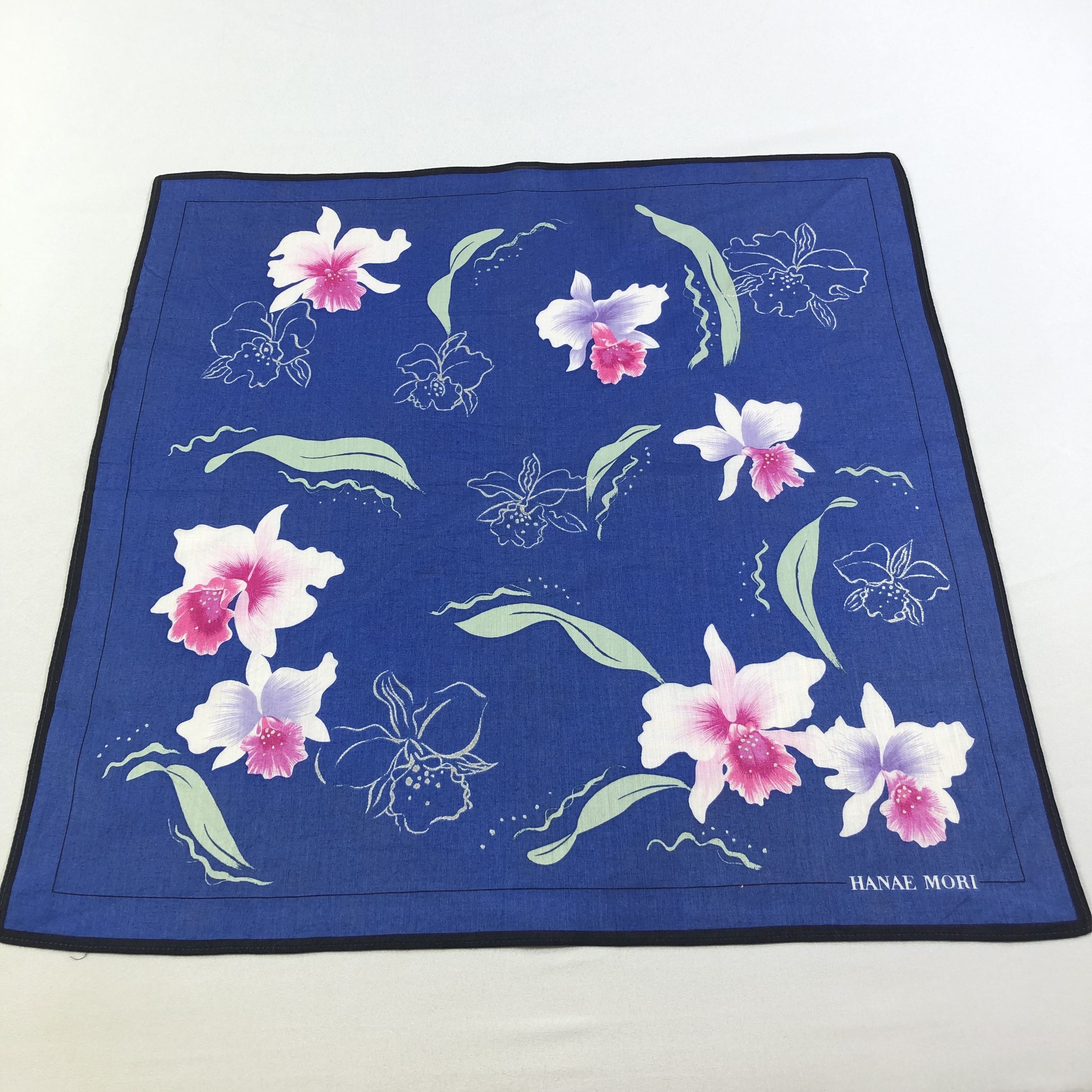 Hanae Mori Hanae Mori Handkerchief Neckerchief Bandana H1467 Size ONE SIZE - 2 Thumbnail