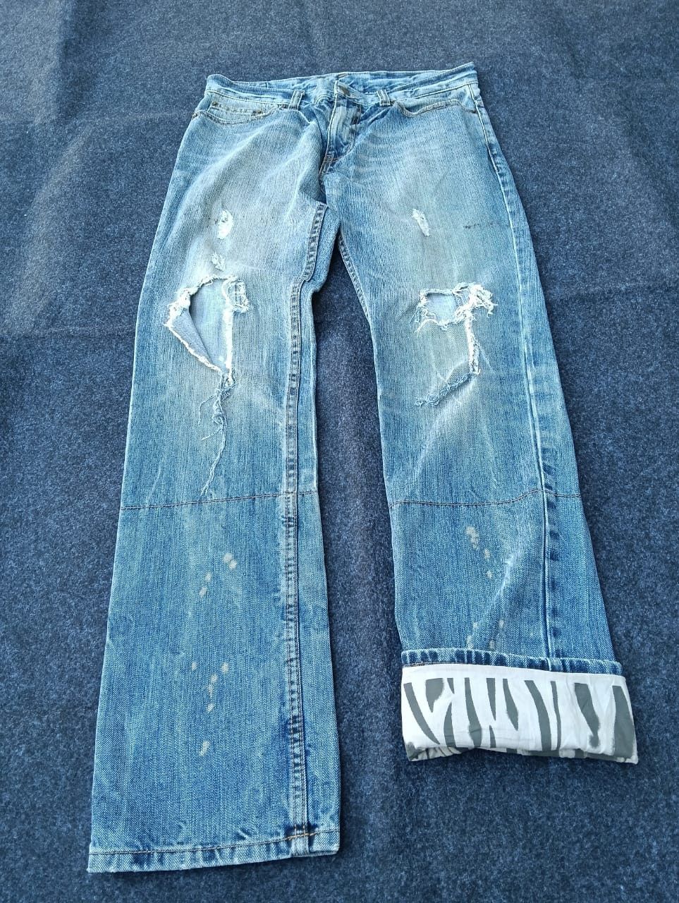 PPFM PPFM Flyer's Hot Weather Distressed Shark Face Denim Jeans Size US 31 - 2 Thumbnail