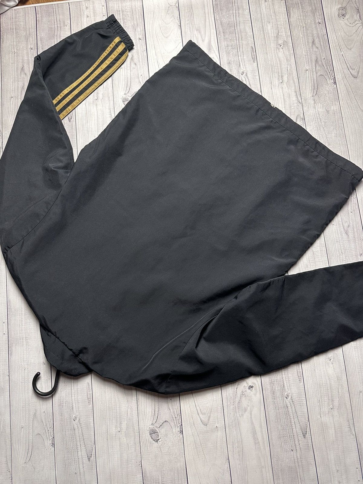 Adidas × Vintage Vintage adidas AC Milan soccer tracksuit jacket adidas Small Size US S / EU 44-46 / 1 - 9 Thumbnail