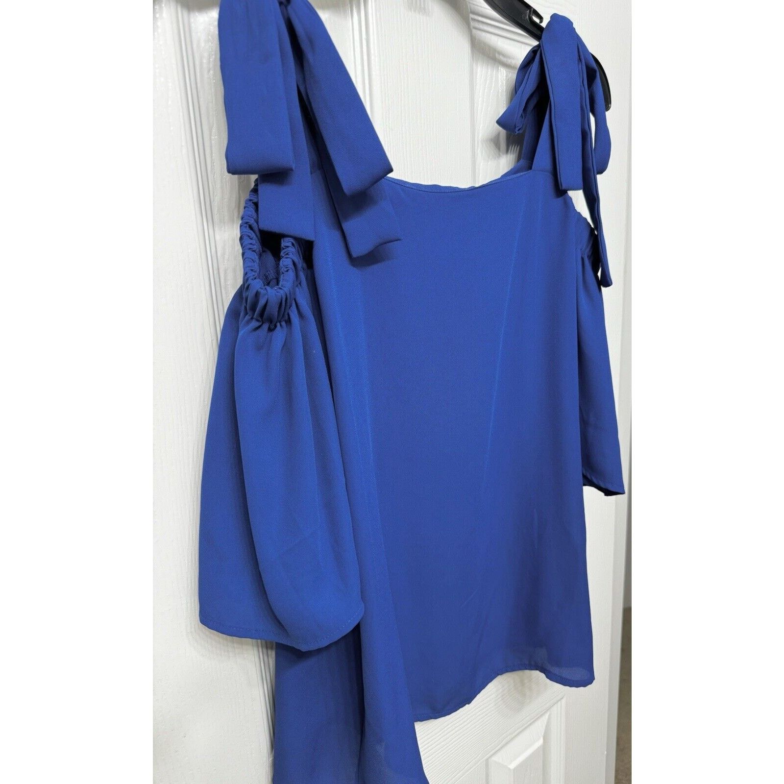 Other New York & Co. Sweet Pea Cold Shoulder Blouse, Straps Tie S Size S / US 4 / IT 40 - 4 Thumbnail