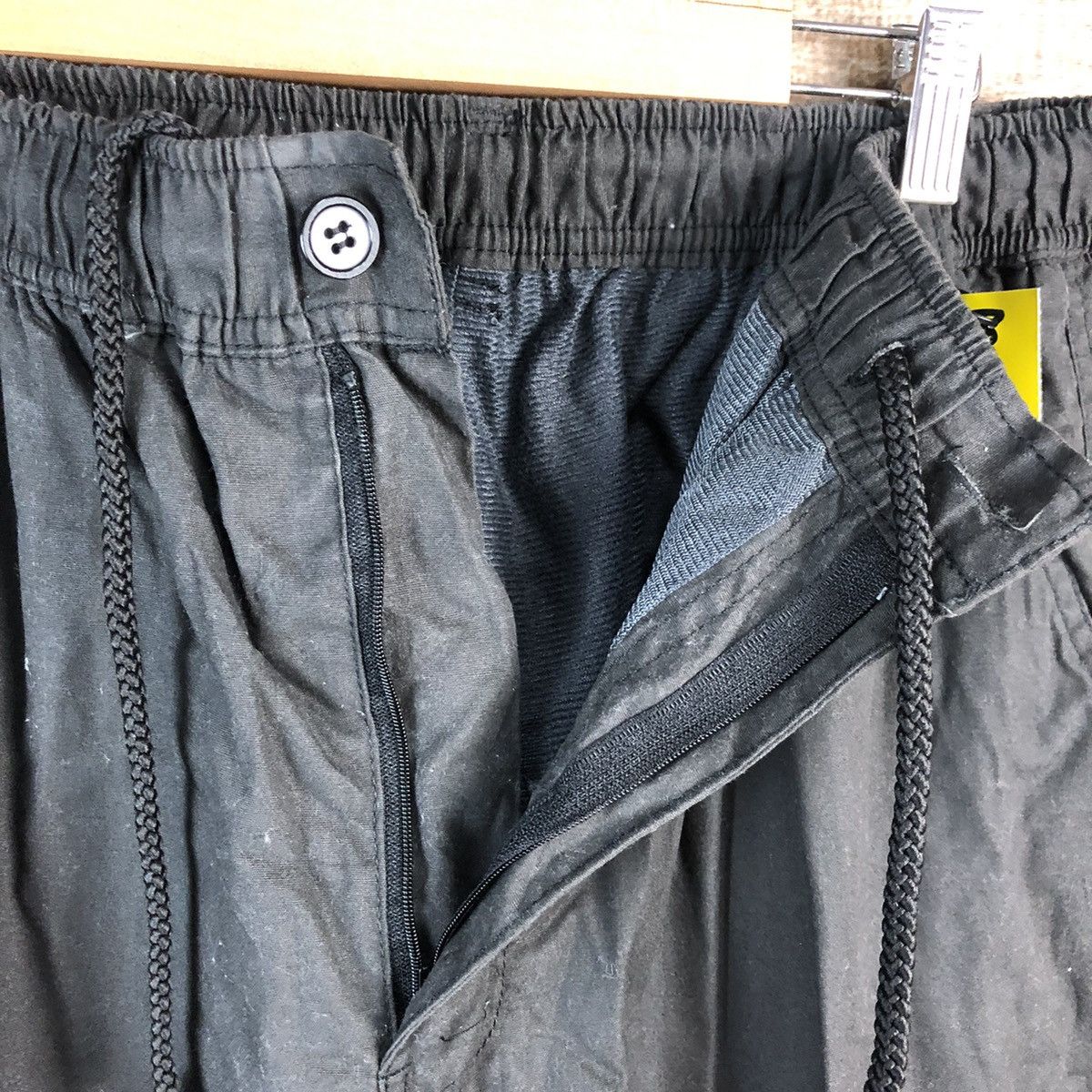 Japanese Brand Japanese Brand Black Cargo Multipocket Pants #A2529 Size US 31 - 14 Thumbnail