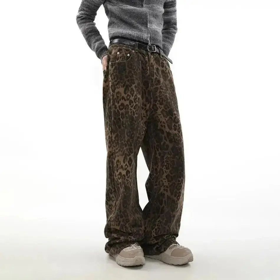 Japanese Brand Vintage Jeans Leopard Graphic Loose Trousers Unisex Size US 32 / EU 48 - 3 Thumbnail
