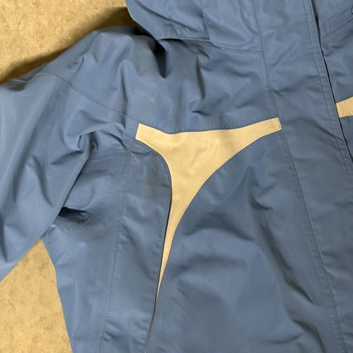 Nike × Nike ACG × Vintage Nike ACG Sky Blue Gore-Tex Jacket Holiday 2003' Size US S / EU 44-46 / 1 - 3 Thumbnail