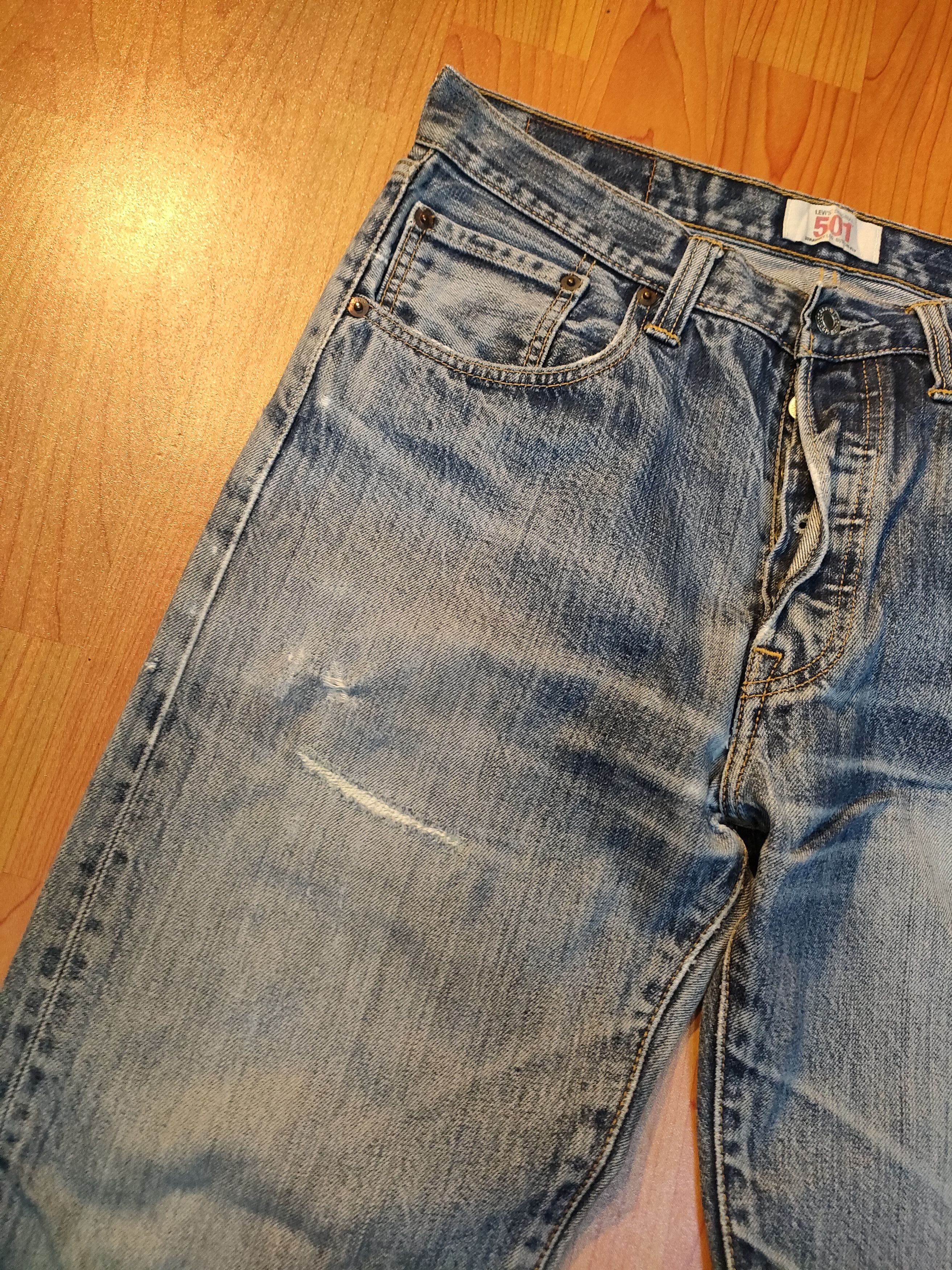 Levi's Vintage Clothing Vintage Distressed Levis 501 Jeans Size US 33 - 6 Thumbnail