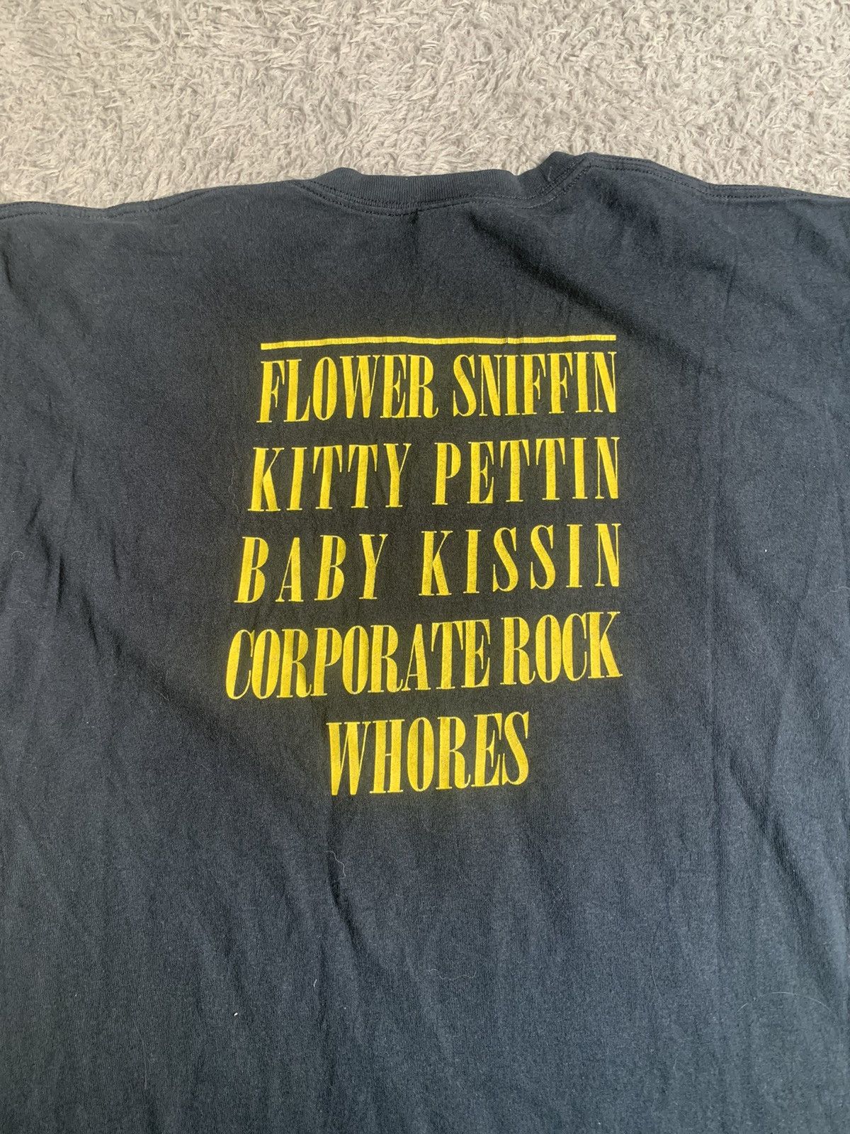 Band Tees Vintage 00s Y2k Nirvana Smile Reprint 1992 Tee Grunge Erd Size US L / EU 52-54 / 3 - 5 Thumbnail
