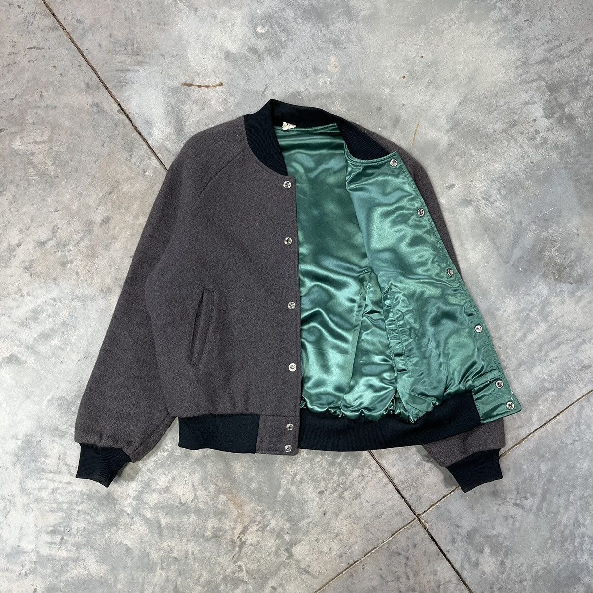 Vintage Vintage St Elsewhere Wool Varsity Jacket 80s Cast & Crew Size US M / EU 48-50 / 2 - 5 Thumbnail