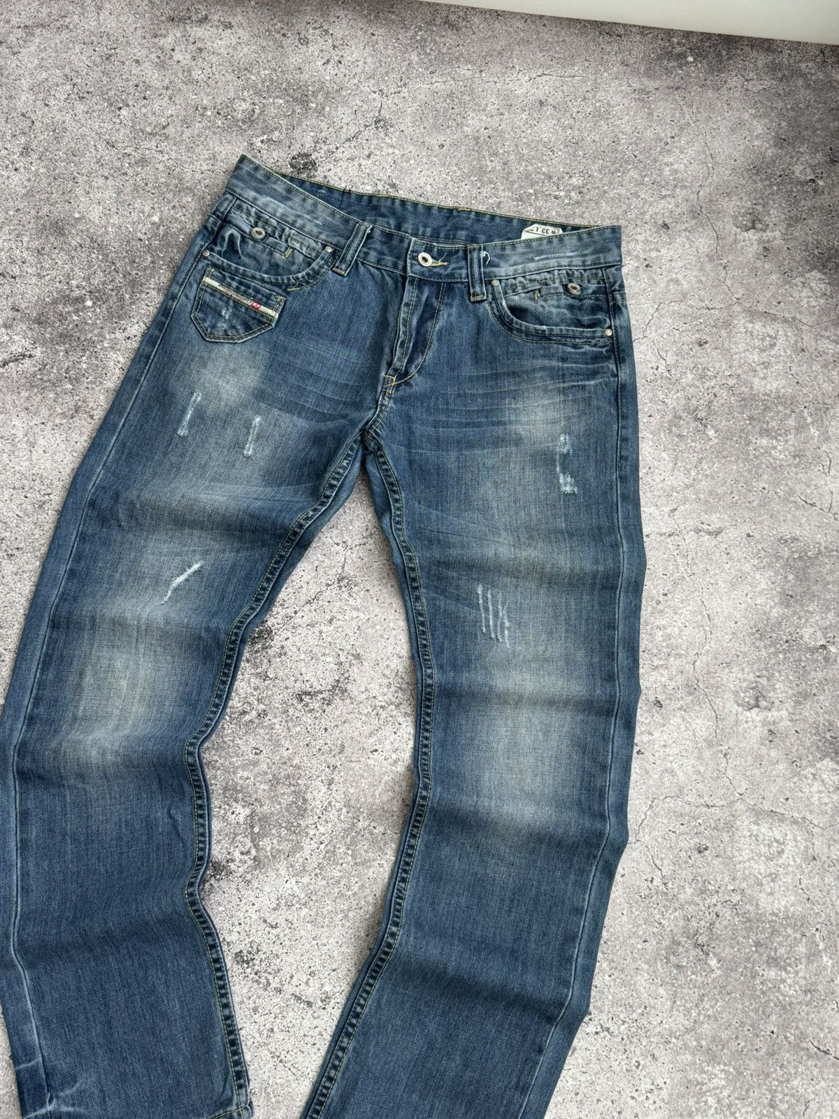Diesel × Vintage Vintage Diesel Y2K distressed dirty jeans pants Size US 33 - 3 Thumbnail