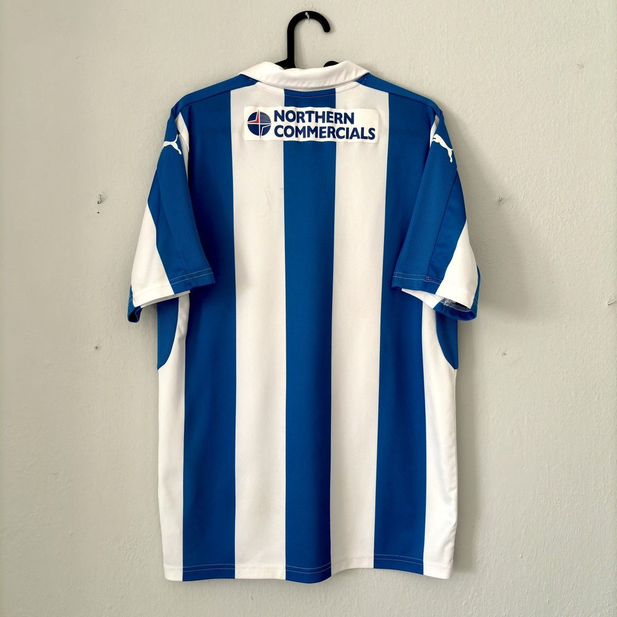 Puma 2016 2017 Huddersfield Town England Puma Home Soccer Jersey Size US M / EU 48-50 / 2 - 6 Thumbnail
