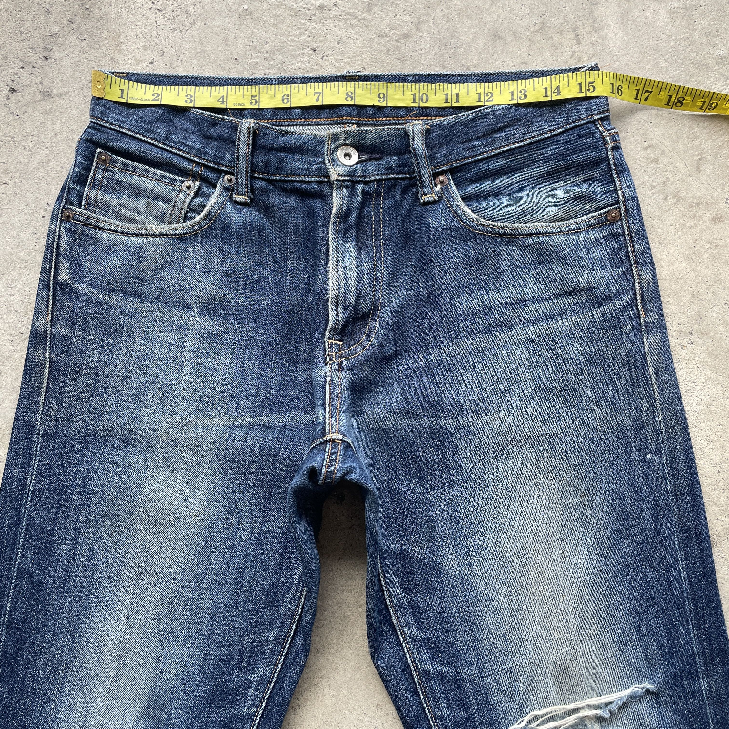 Japanese Brand Vintage Faded Japanese Brand Distressed Jeans Denim Pants Size US 31 - 5 Thumbnail
