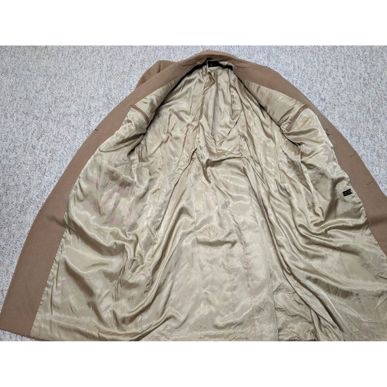Pierre Cardin VINTAGE Pierre Cardin Overcoat Coat Mens Camel Wool 40 1960s 1970s USA Size US M / EU 48-50 / 2 - 6 Thumbnail