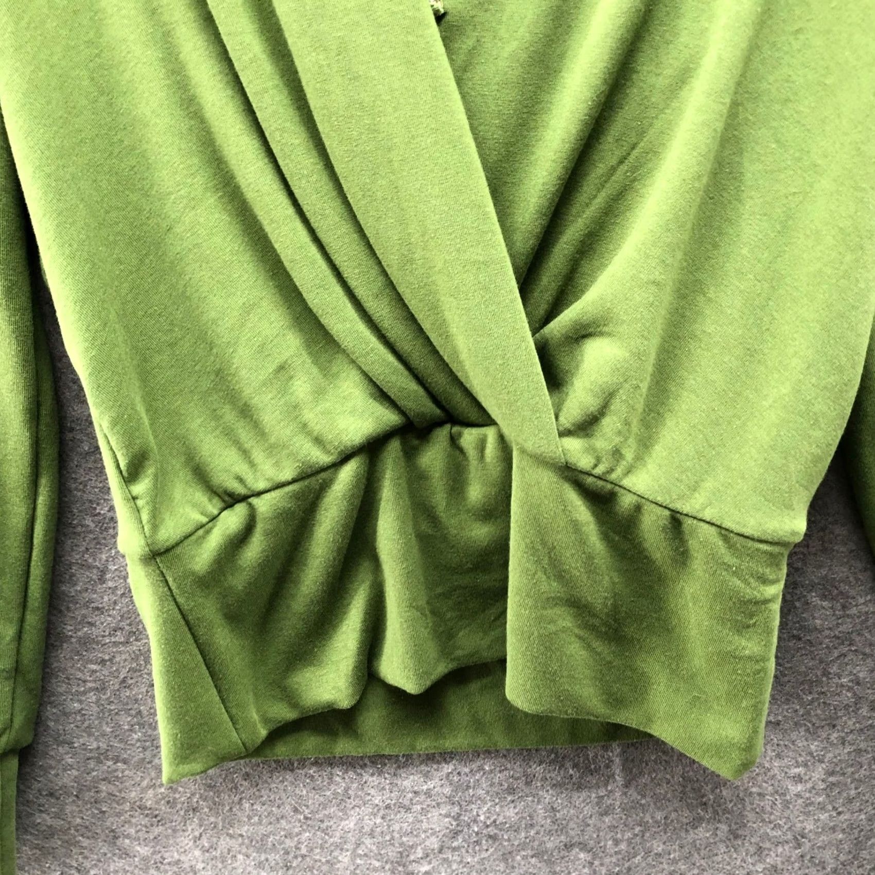 Vintage OGL Move Surplice Wrap Top Womens S Green Long Sleeve Jersey Blouse" Size S / US 4 / IT 40 - 4 Thumbnail