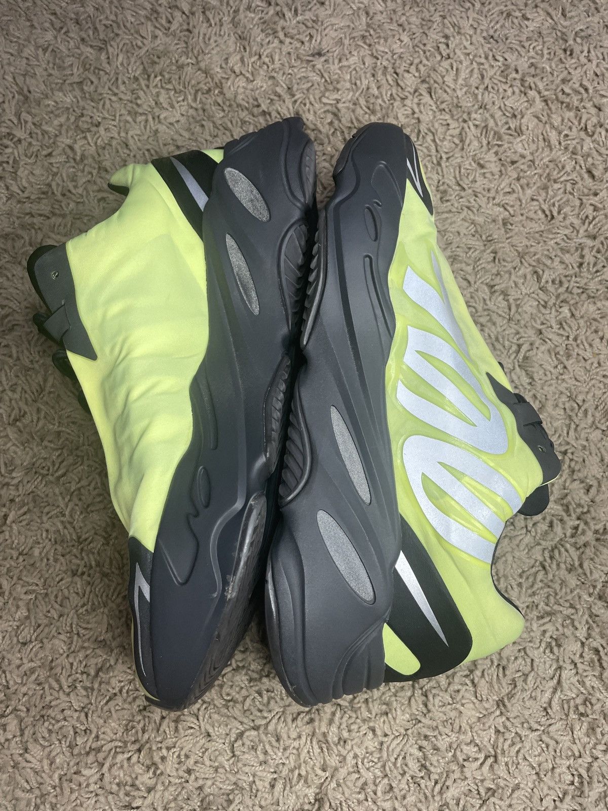 Adidas × Yeezy Yeezy 700 NMVM phosphor Size US 11 / EU 44 - 4 Thumbnail