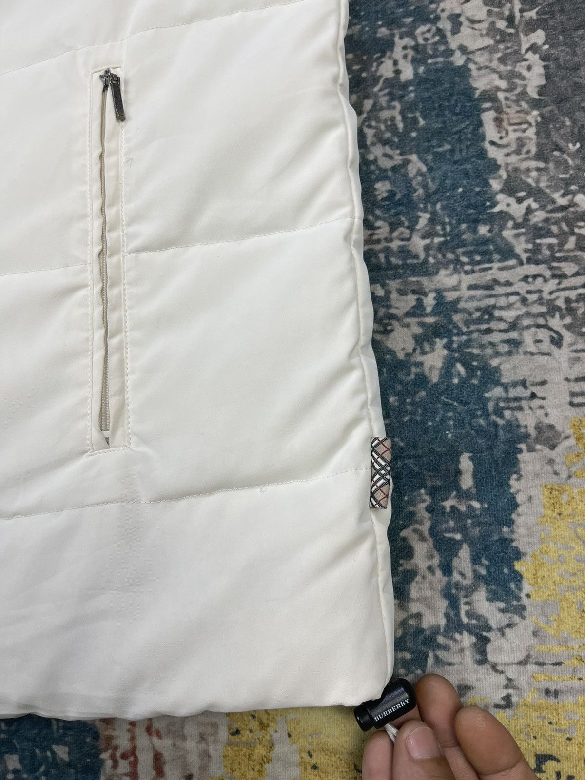 Burberry Burberry London Backpackable Puffer Down Jackbag Size US M / EU 48-50 / 2 - 22 Thumbnail