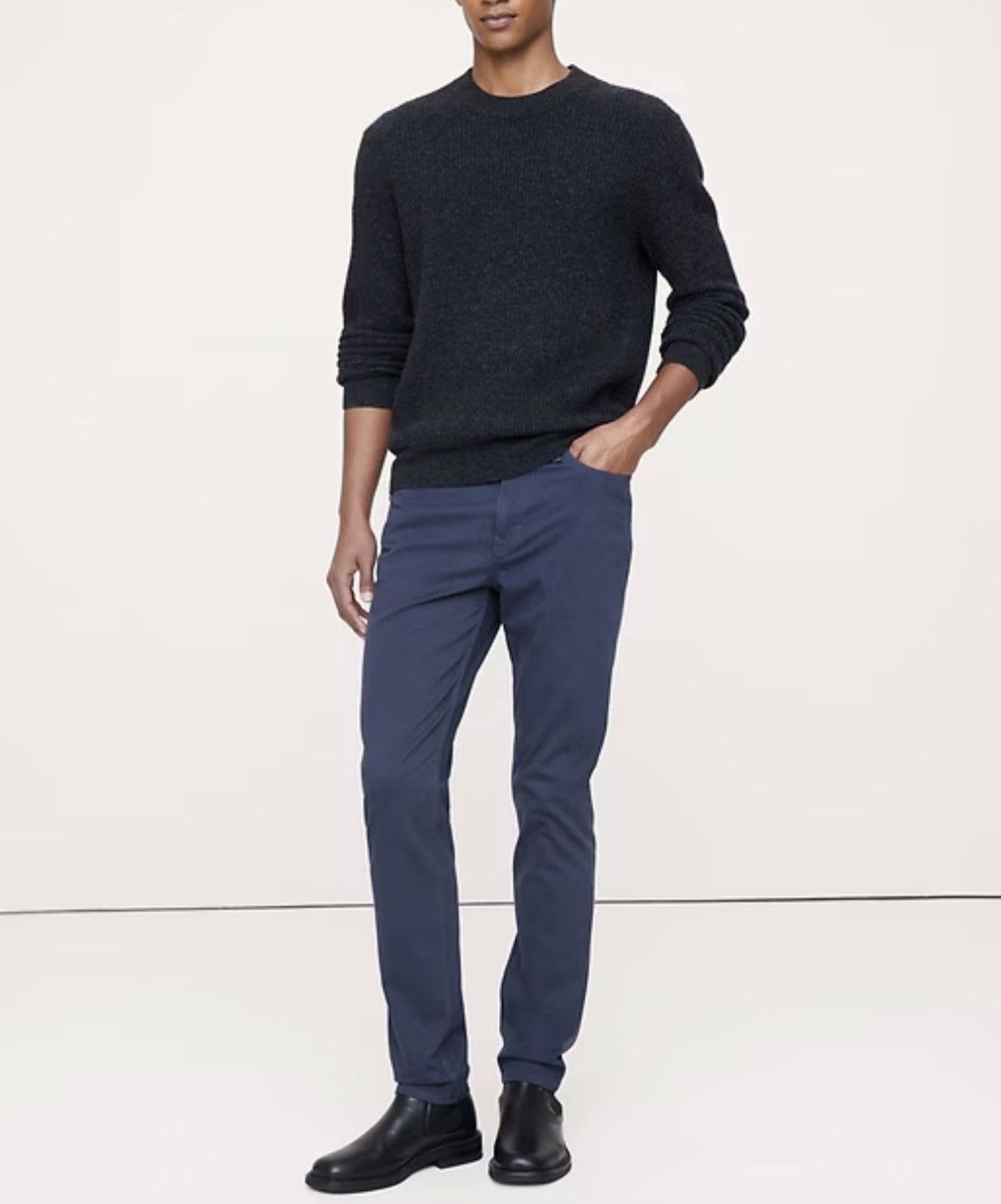 Banana Republic Banana Republic Chino Traveler Pants Navy Blue Size 36x32 Size US 36 / EU 52 - 1 Thumbnail