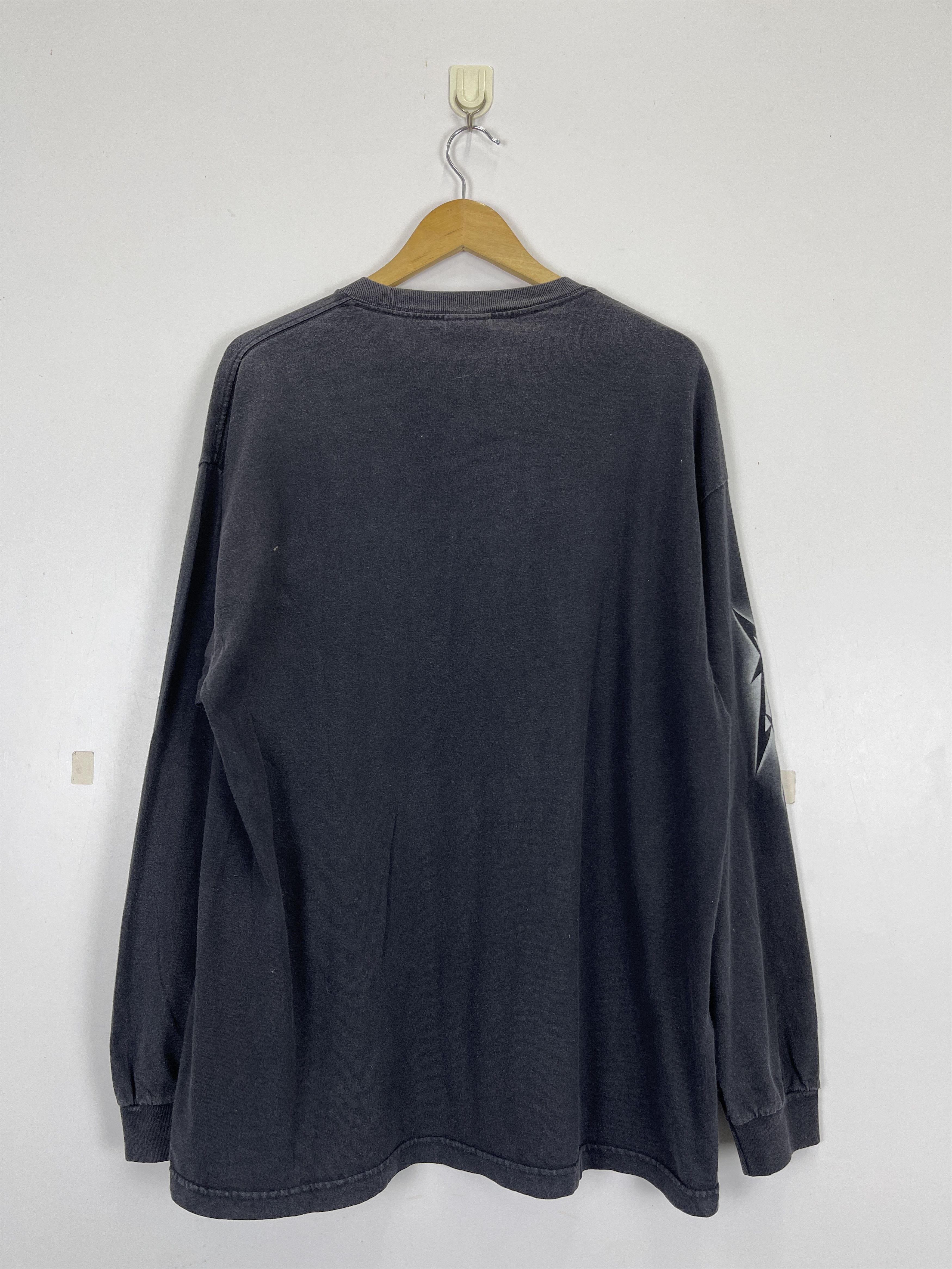 Band Tees × Metallica × Vintage Vintage 2001 Metallica Long Sleeve T Shirt TA0372 Size US XL / EU 56 / 4 - 3 Thumbnail