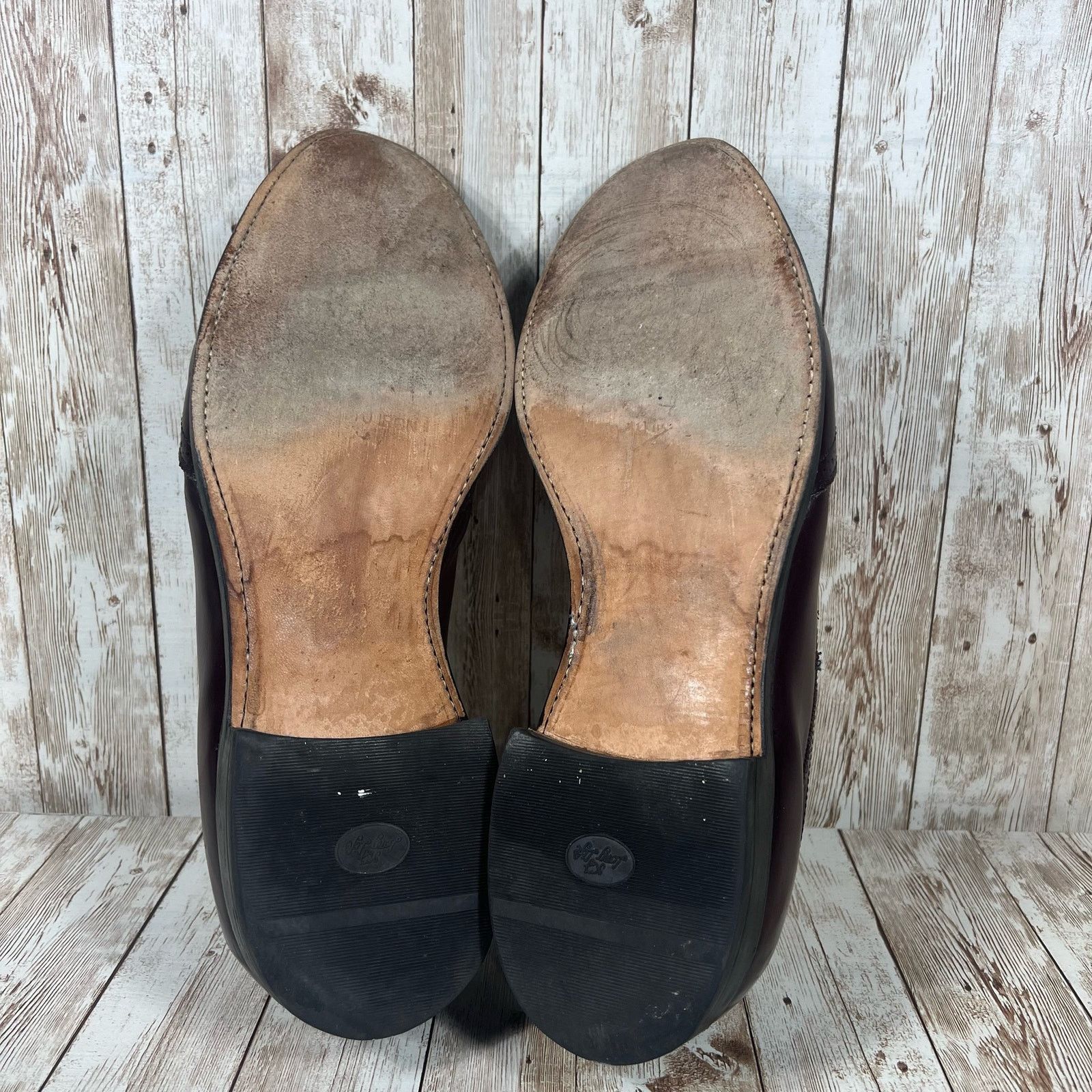 Allen Edmonds Allen Edmonds MensTassel Loafers Burgundy Size 13 Size US 13 / EU 46 - 8 Thumbnail