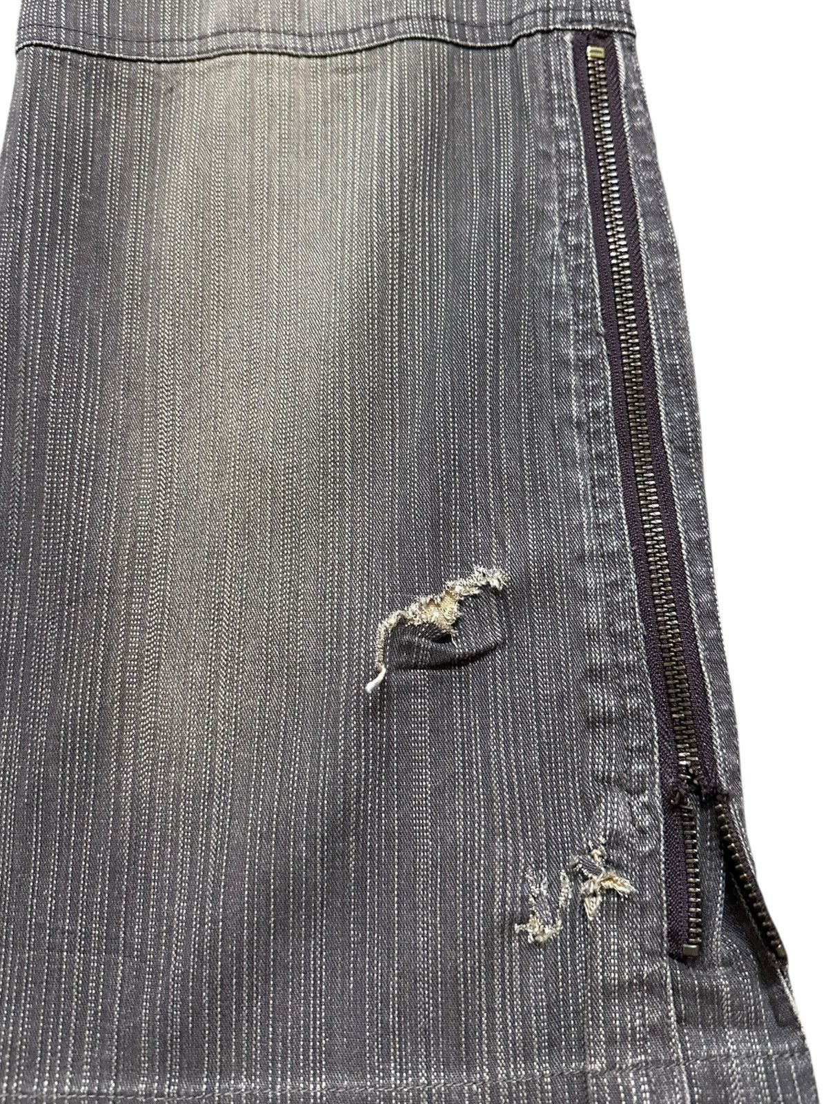 Tornado Mart Vintage Tornado Mart Flare Zipper Detail Avant Garde Jeans Size US 30 / EU 46 - 7 Thumbnail