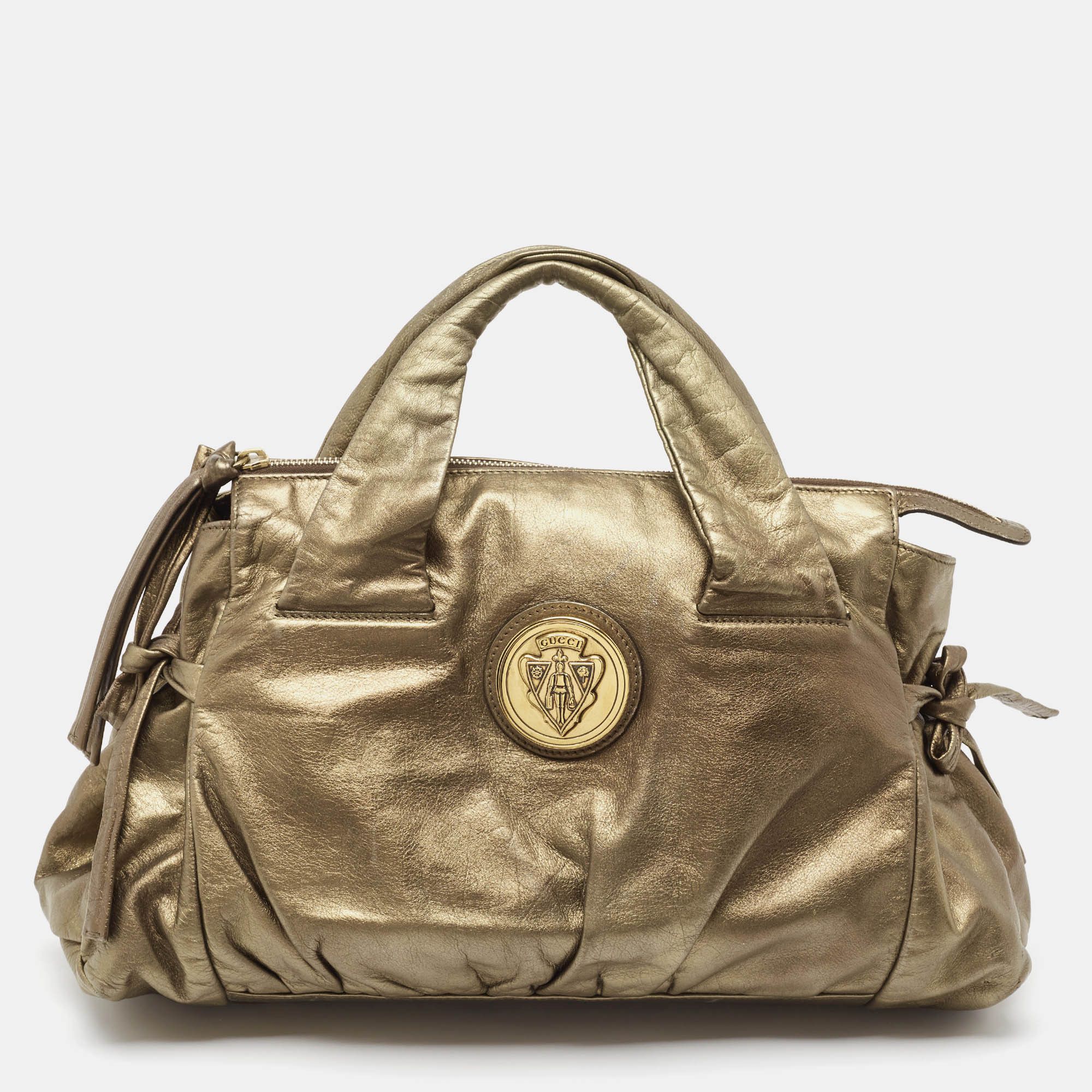 image of Gucci Metallic Leather Hysteria Tote in Silver, Women's