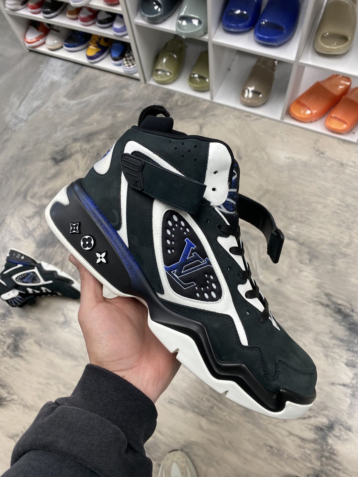 Louis Vuitton LV Trainer 2 black blue suede hi top 9.5 authentic rare Size US 9.5 / EU 42-43 - 5 Thumbnail