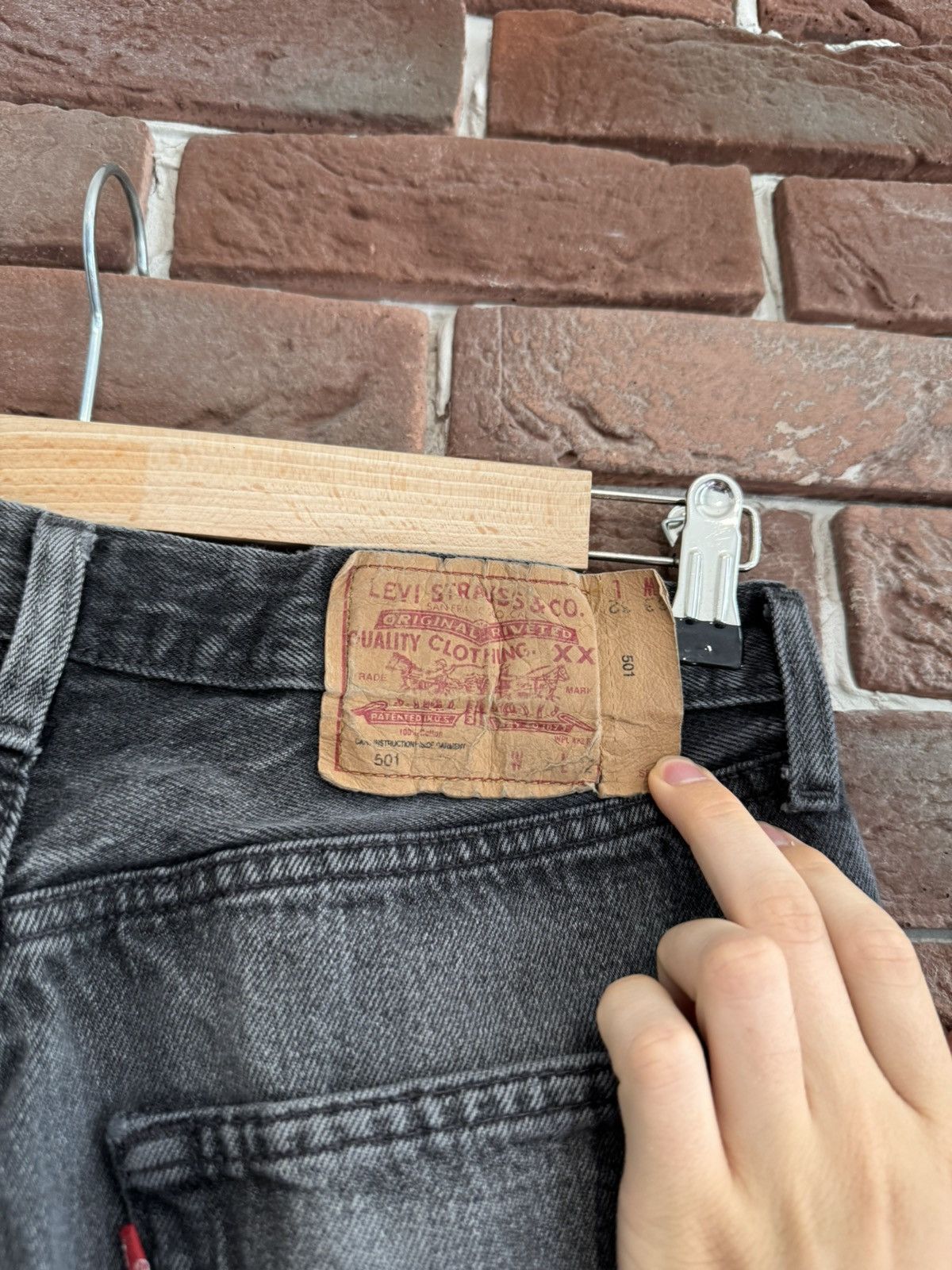 Levi's Rare Vintage 90s Levi’s 501 33x32 Washed Denim Jeans Pants Size US 33 - 6 Thumbnail