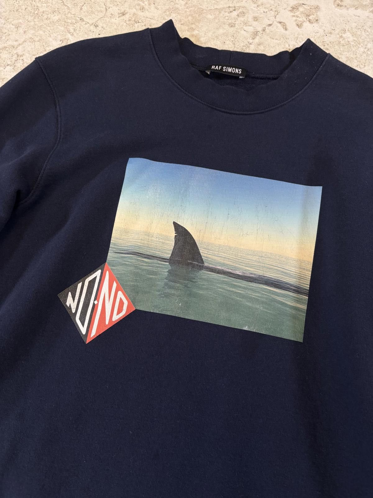 Raf Simons Raf Simon’s Shark Crewneck Size US M / EU 48-50 / 2 - 3 Thumbnail