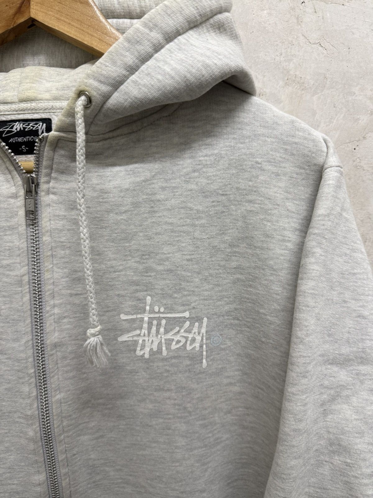 Stussy 2000s Distressed Stussy Signature Thrash Zip Up Hoodie Size US S / EU 44-46 / 1 - 5 Thumbnail