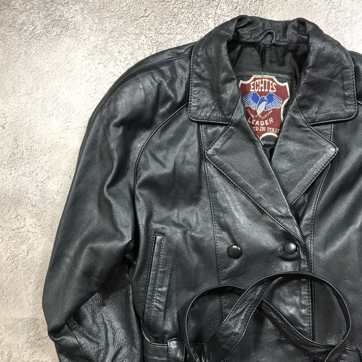 Vintage Vintage 90s Faded Black Leather Jacket Streetwear Relaxed M Size M / US 6-8 / IT 42-44 - 2 Thumbnail