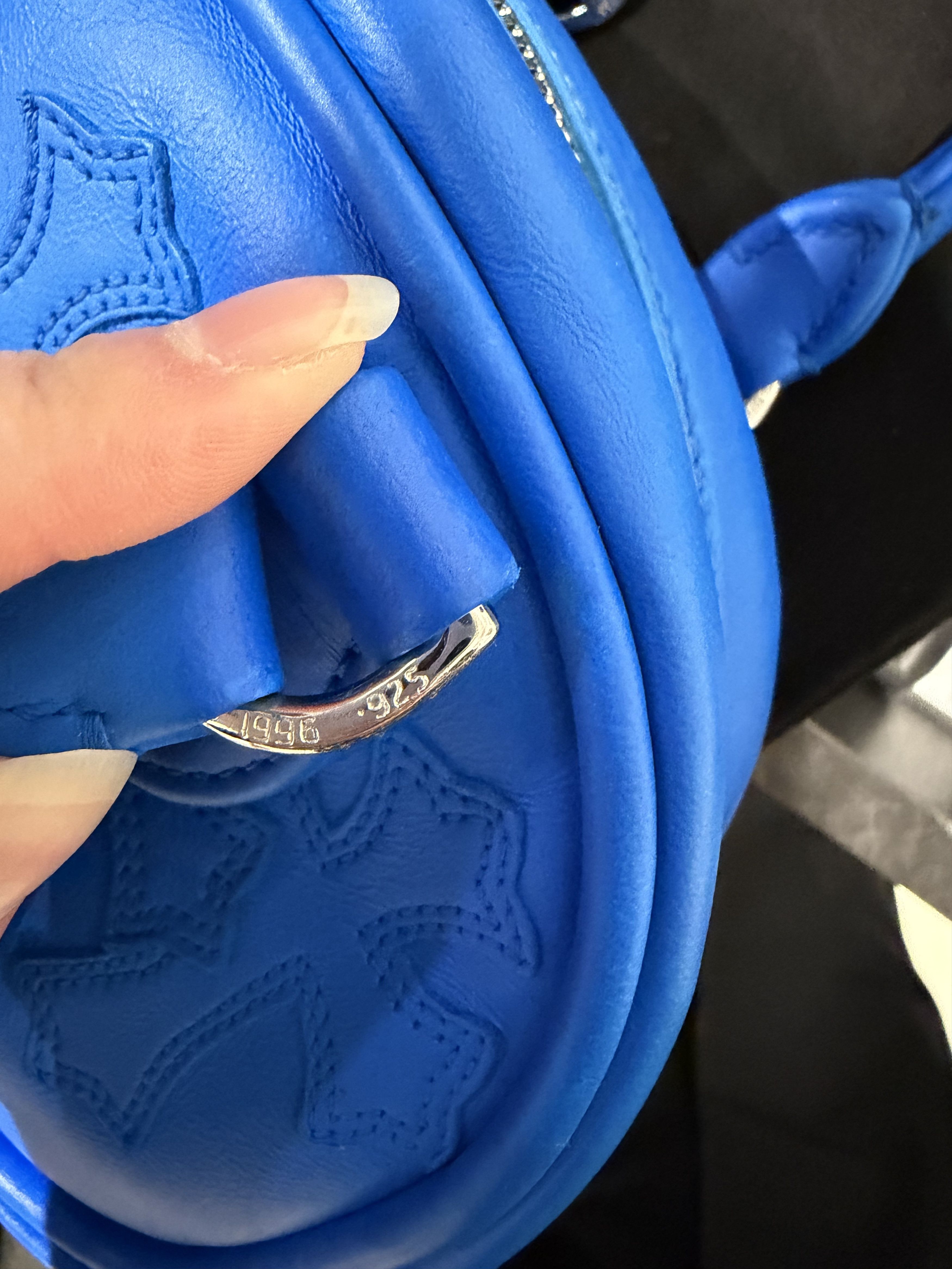 Chrome Hearts Chrome Hearts Electric Blue Leather Cross Patch Mini Gym Bag Size ONE SIZE - 10 Thumbnail
