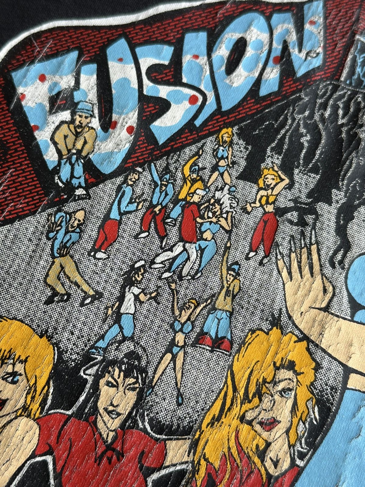 Other FUSION T-shirt 90’ Size US XL / EU 56 / 4 - 9 Thumbnail