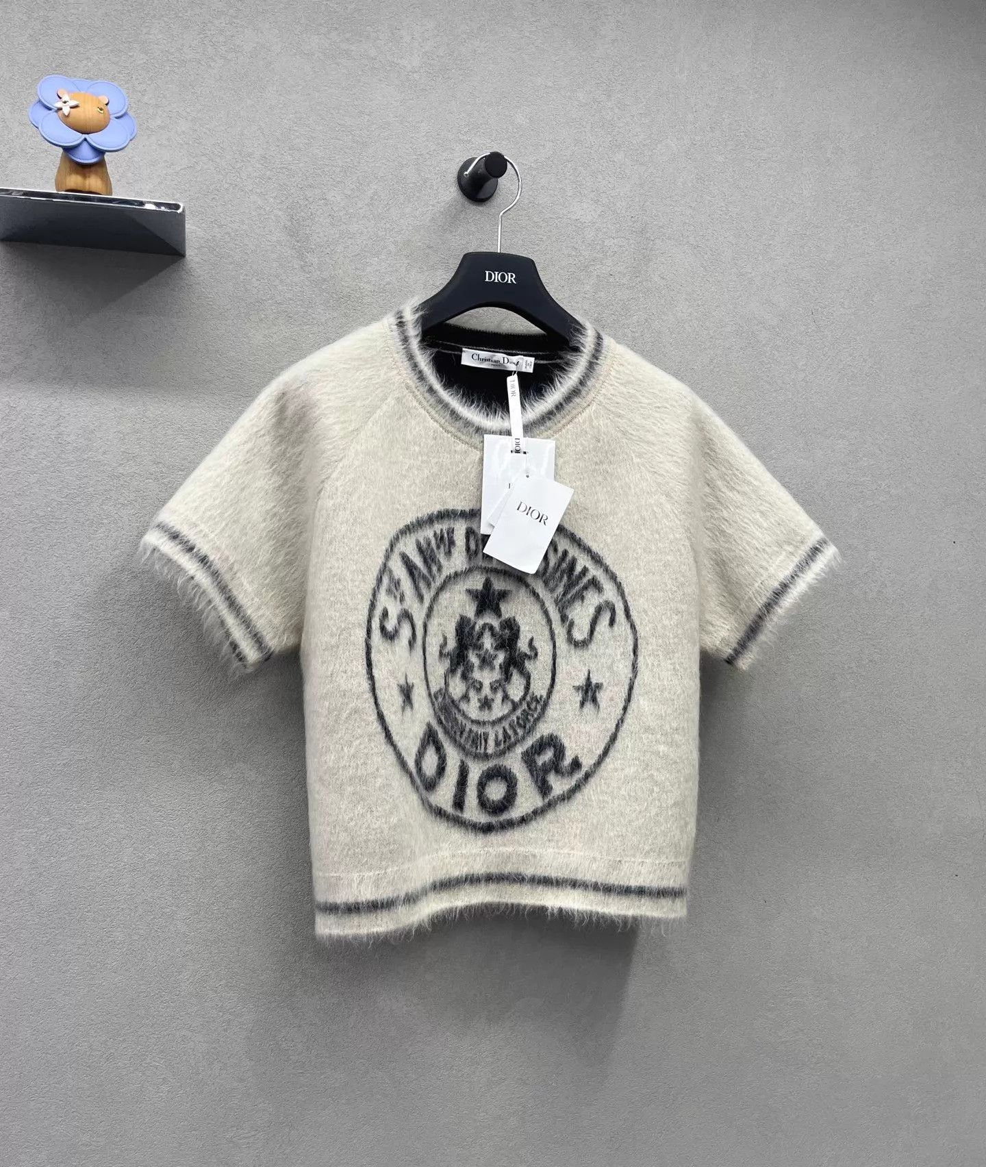 Dior DIOR Ivory Logo Jacquard Badge Short-Sleeve Cashmere Size XS / US 0-2 / IT 36-38 - 3 Thumbnail