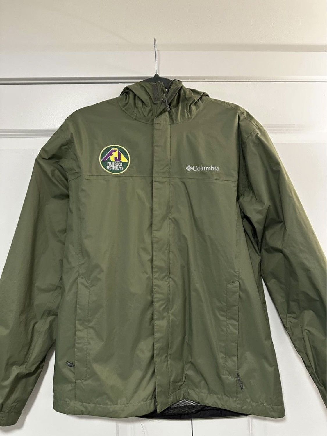 image of Columbia Rain Jacket in Green, Men's (Size Medium)