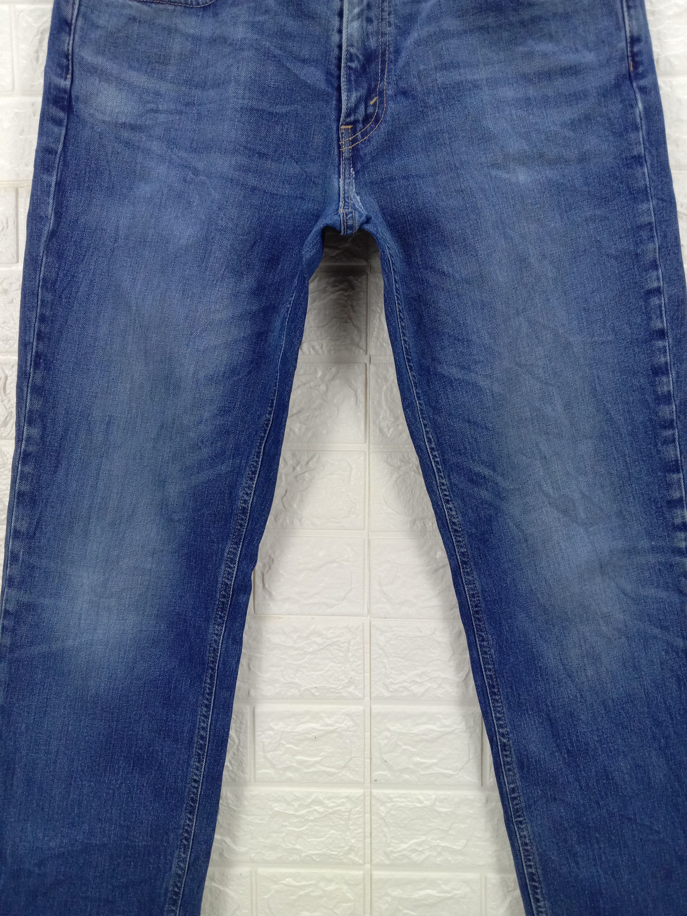 Levi's Vintage Levi's 541 Blue Wash Jeans Size US 33 - 3 Thumbnail