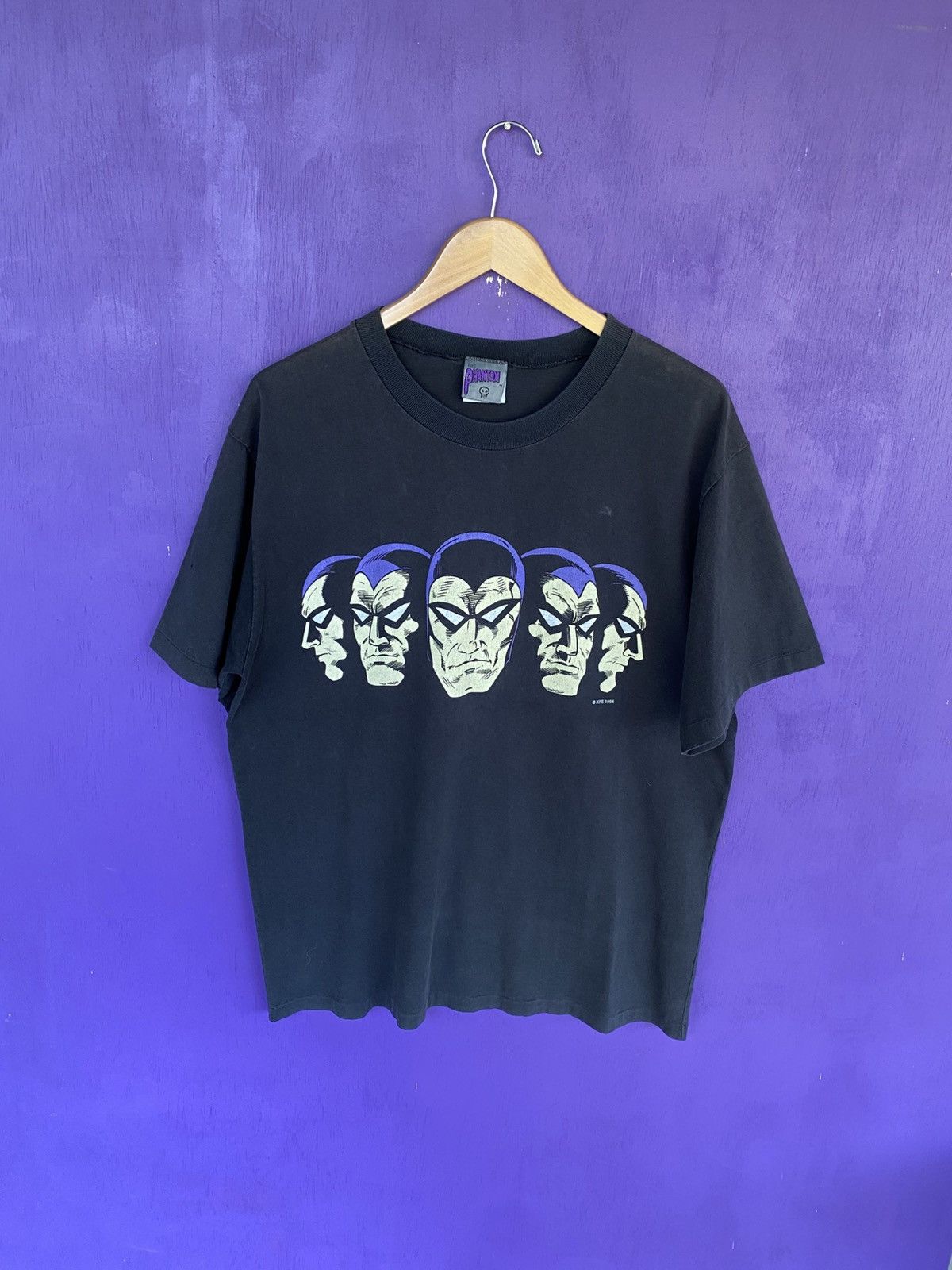 Other Vintage 1994 The Phantom cartoon faded t-shirt Size US XL / EU 56 / 4 - 1 Thumbnail