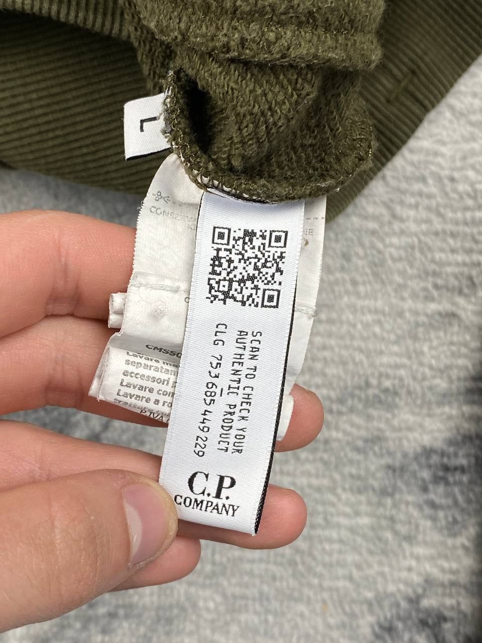 C.P. Company C.P. Company Diagonal Raised Fleece 1/4 Zipped Sweatshirt Size US L / EU 52-54 / 3 - 9 Thumbnail